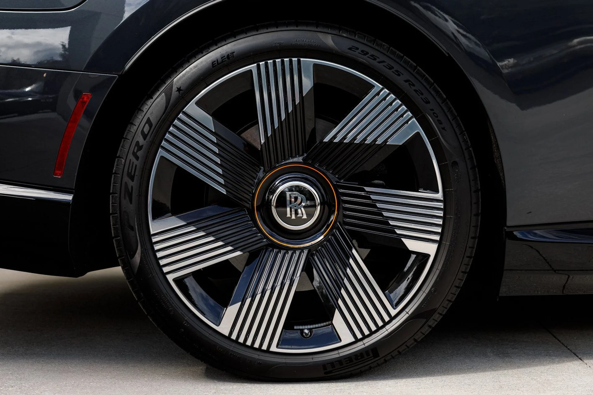 mph008_3054101481_f00ed16e06180a046285dd84d654dcf3x_220492b7a3