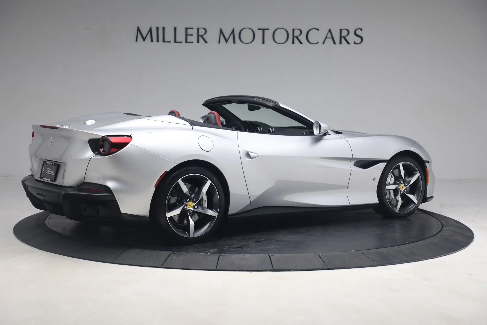 mph008_3055648520_Used_2022_Ferrari_Portofino_M_1761750007_54b7d40b1f