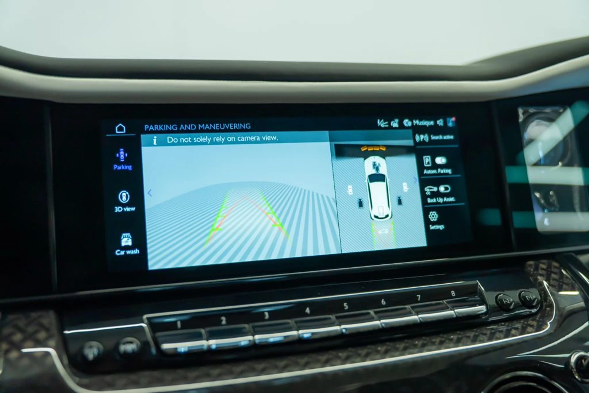 mph008_3060218929_rolls_royce_cullinan_2025_jpg_v_1773863537_d5823cd5e8