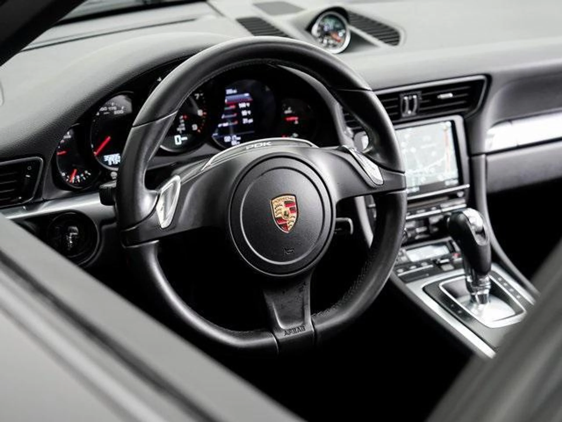 mph008_3060743456_H2_Wp2_UFH_9_Ikq4e2i4ei_H1lo_D4vg_0dec305759