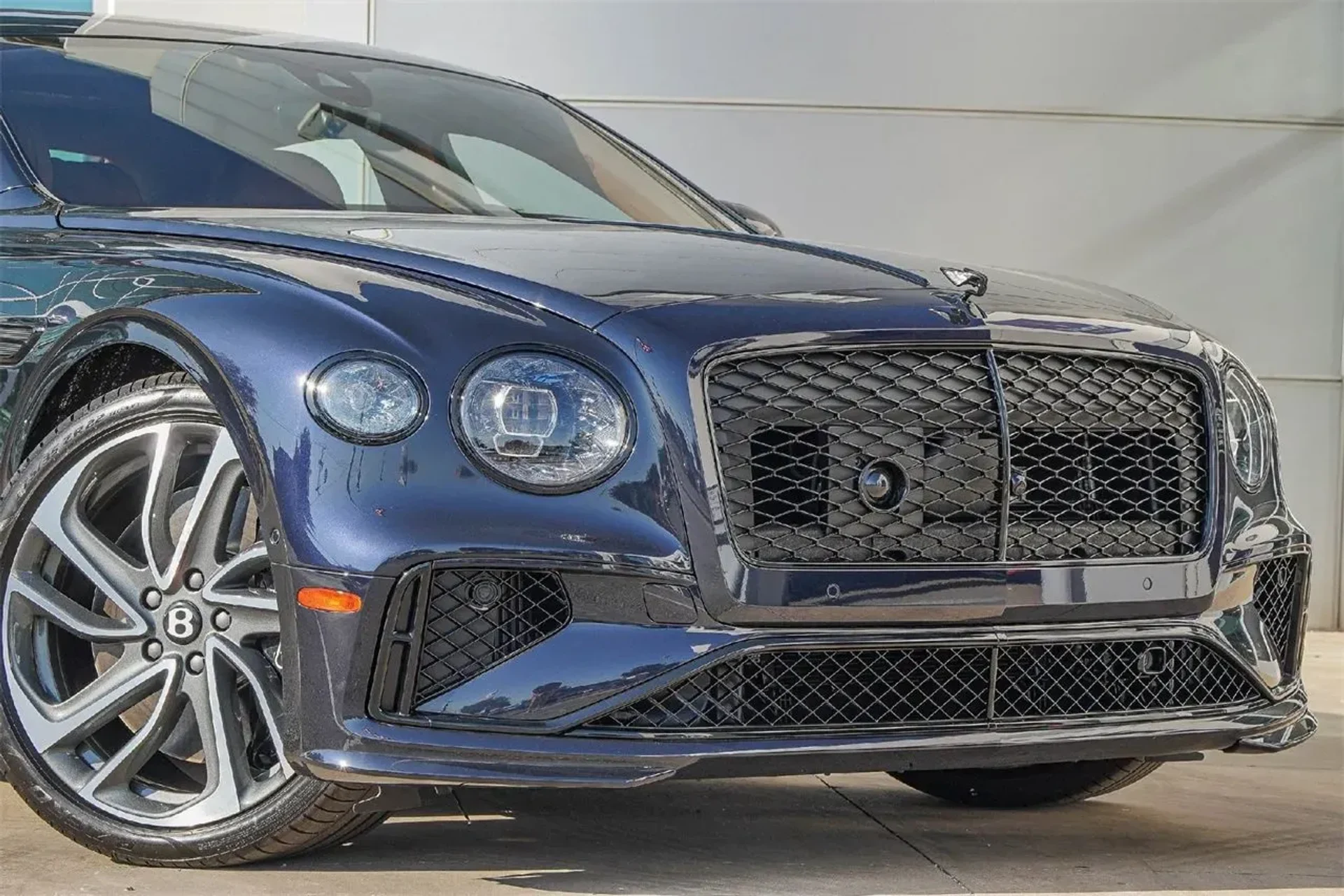 mph008_3062372362_4833729d805b4d989ce88f8ed053adba_f0a853fe02