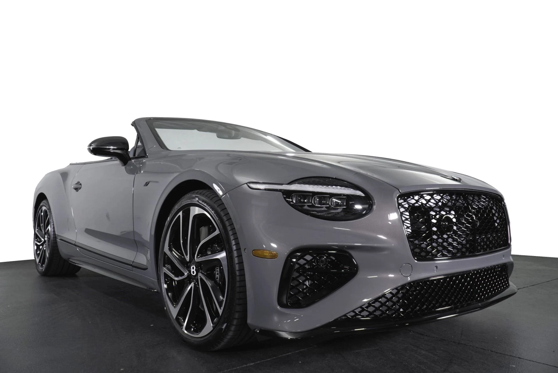 mph008_3063635076_New_2026_Bentley_Continental_GTC_S_1779813557_2fba302732