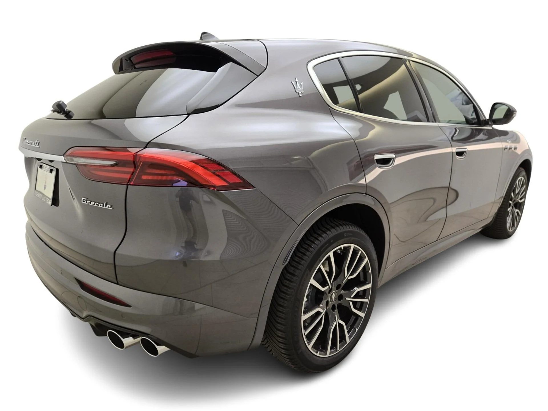 mph008_3066429454_Used_2024_Maserati_Grecale_GT_1743502288_b8f233e3d0