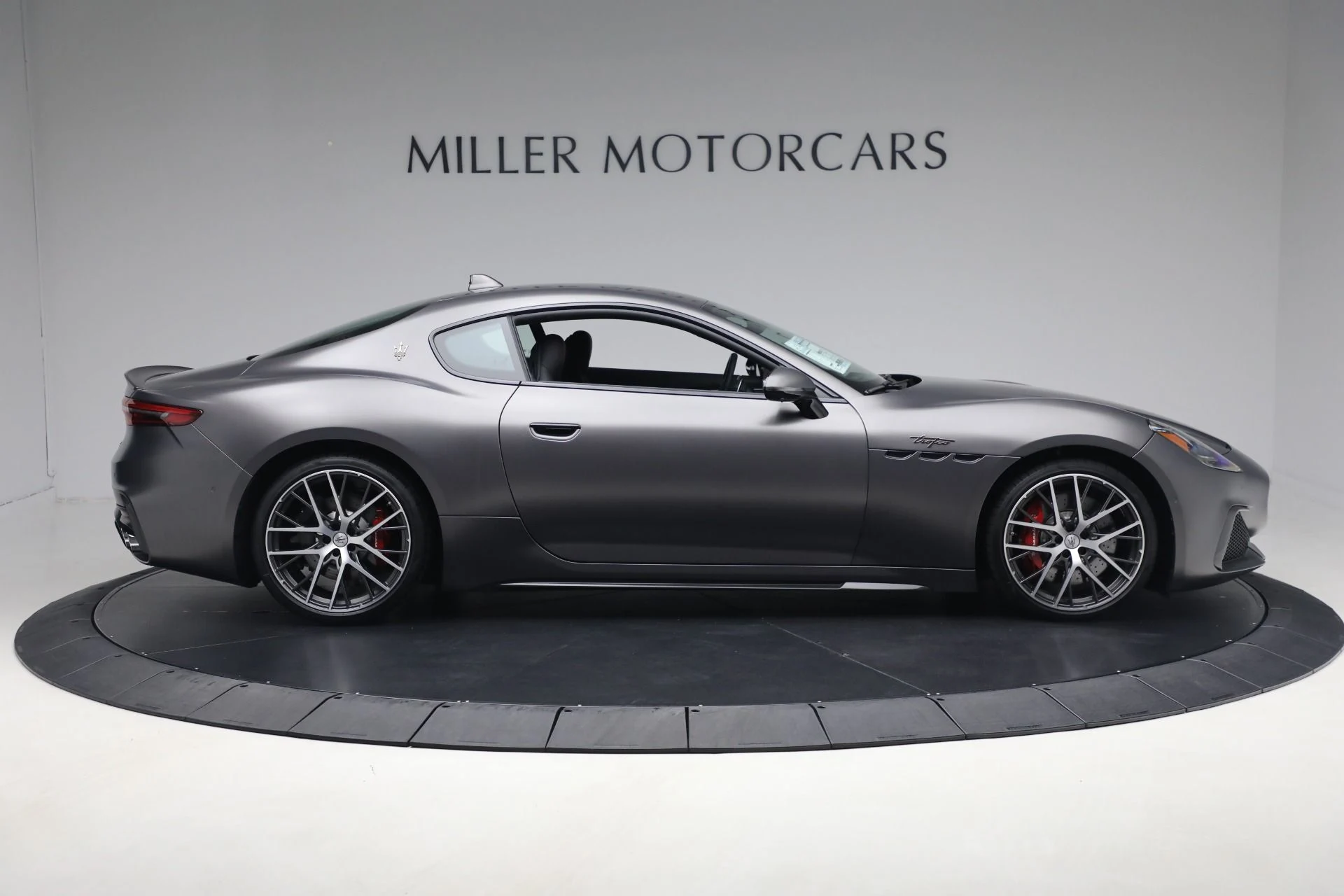 mph008_3069848367_New_2024_Maserati_Gran_Turismo_Trofeo_8de7376500