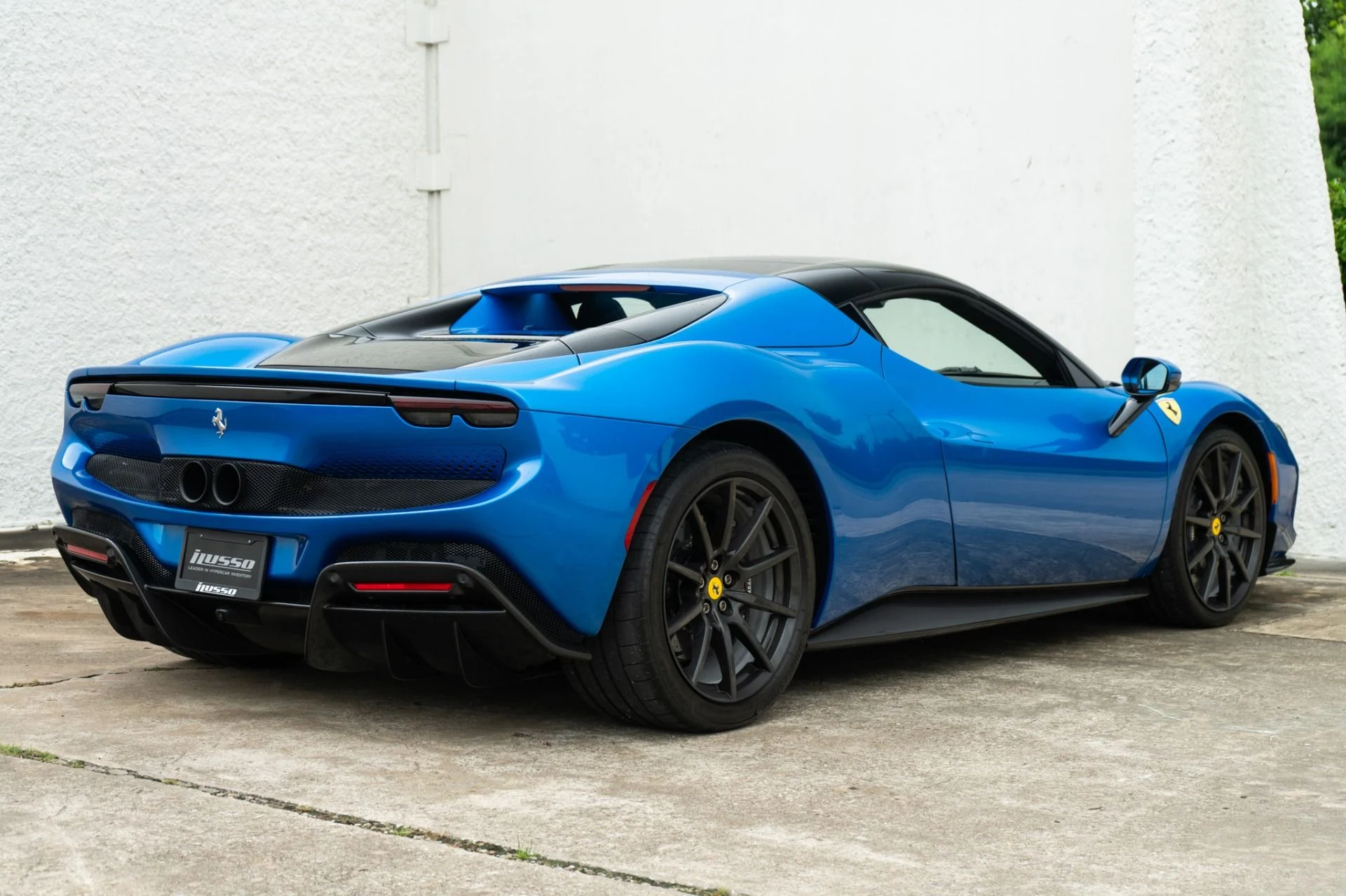 mph008_3072978236_Used_2023_Ferrari_296_GTS_GTS_1784132681_4002a2e96d