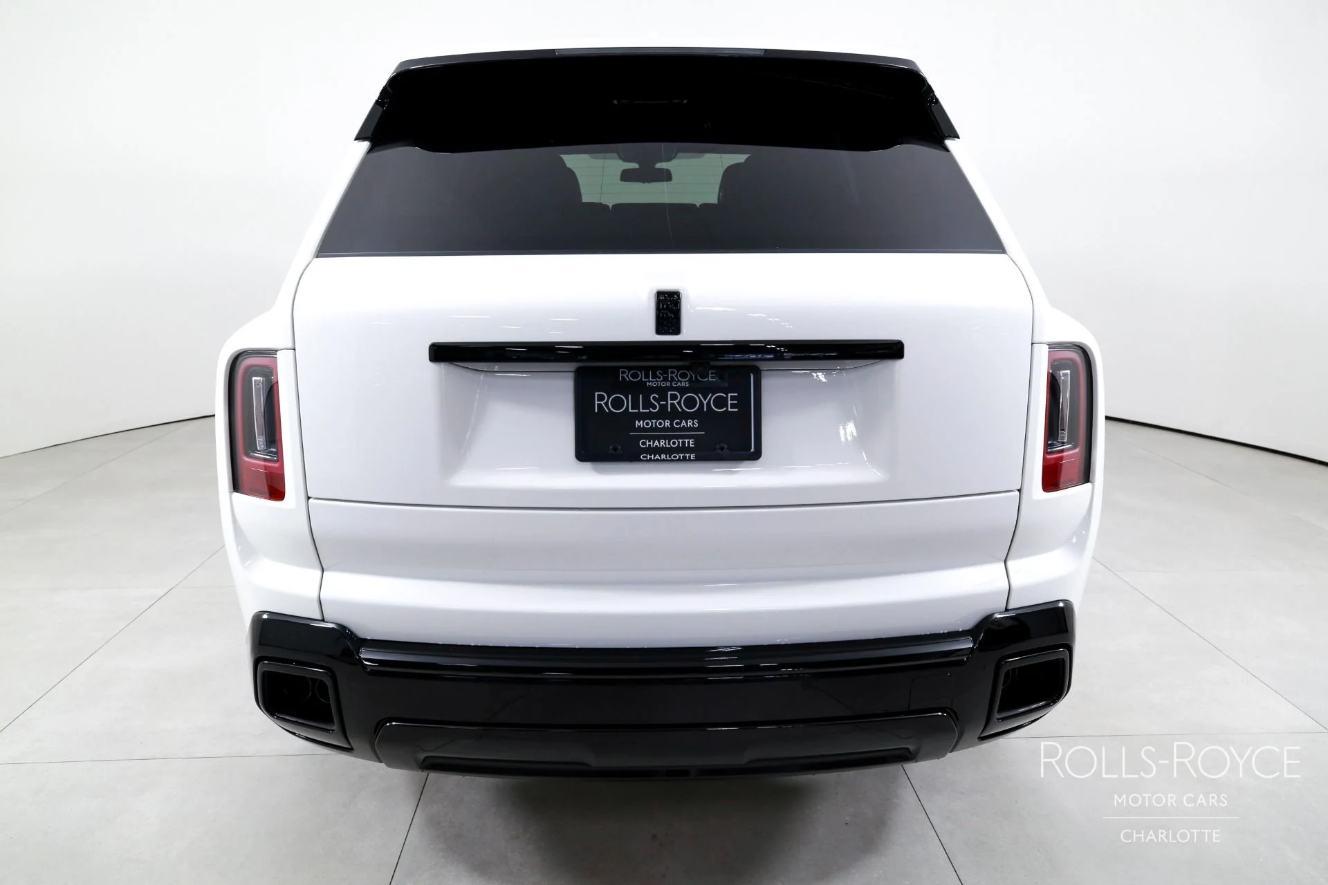 mph008_3073042618_Used_2026_Rolls_Royce_Cullinan_1778874560_f4466564c5