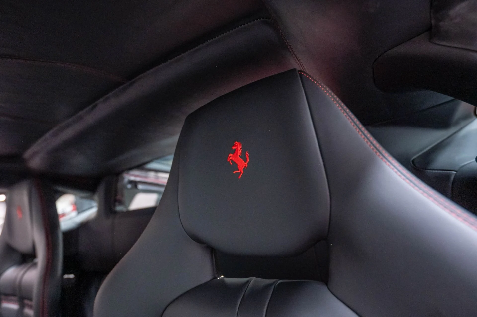mph008_3077646795_Used_2018_Ferrari_488_GTB_1786120239_46fc5b77db