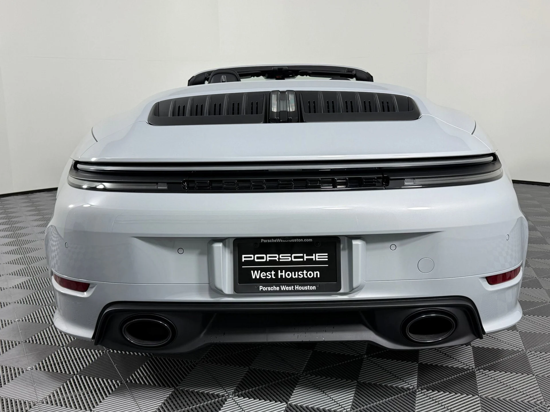 mph008_309316008_752bd1431d6123b7b1303e0c17118e4ax_338ec90f32