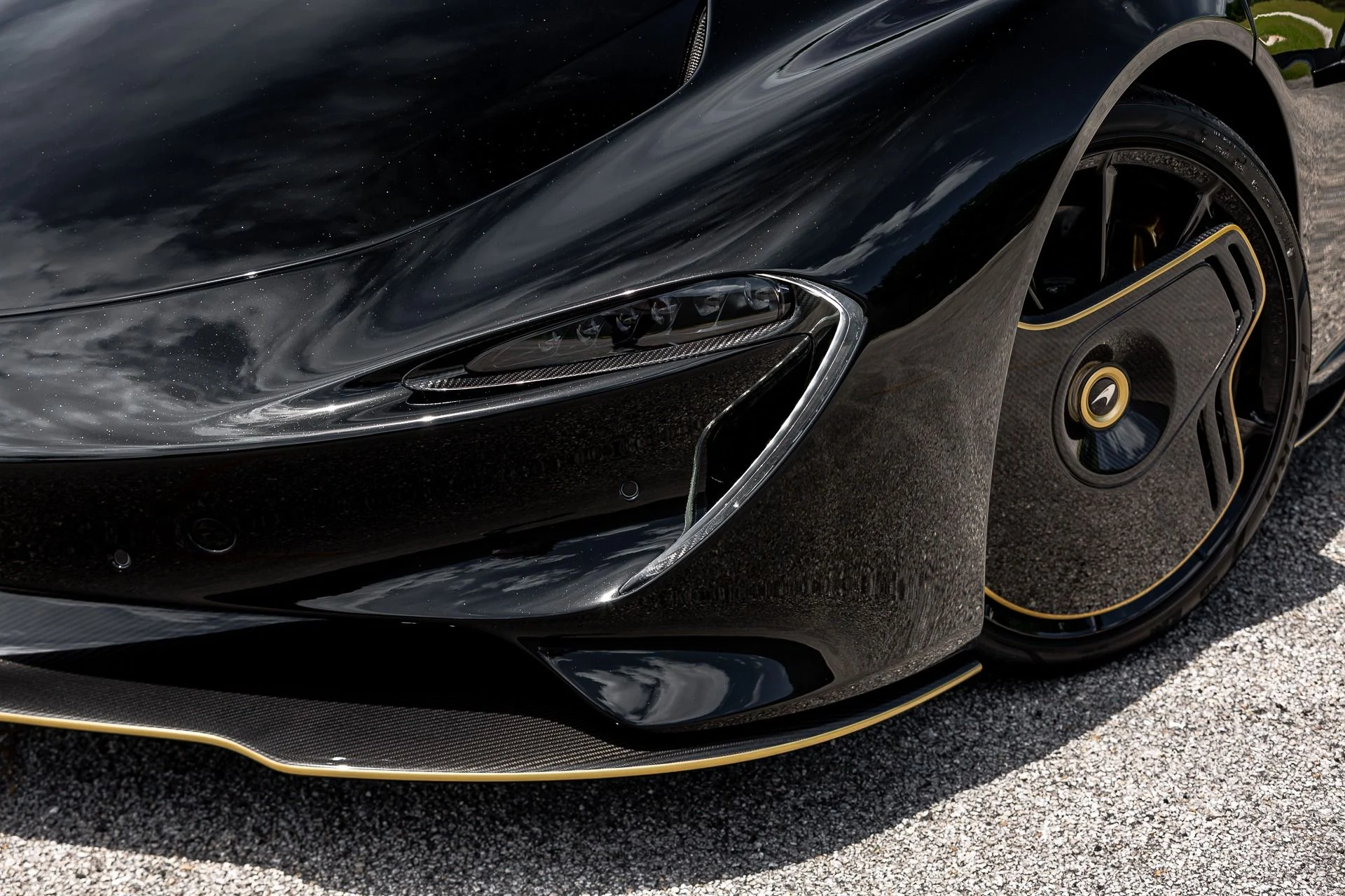 mph008_3095529960_Used_2020_Mc_Laren_Speedtail_XP_10_Bespoke_b3f1b6fcd1