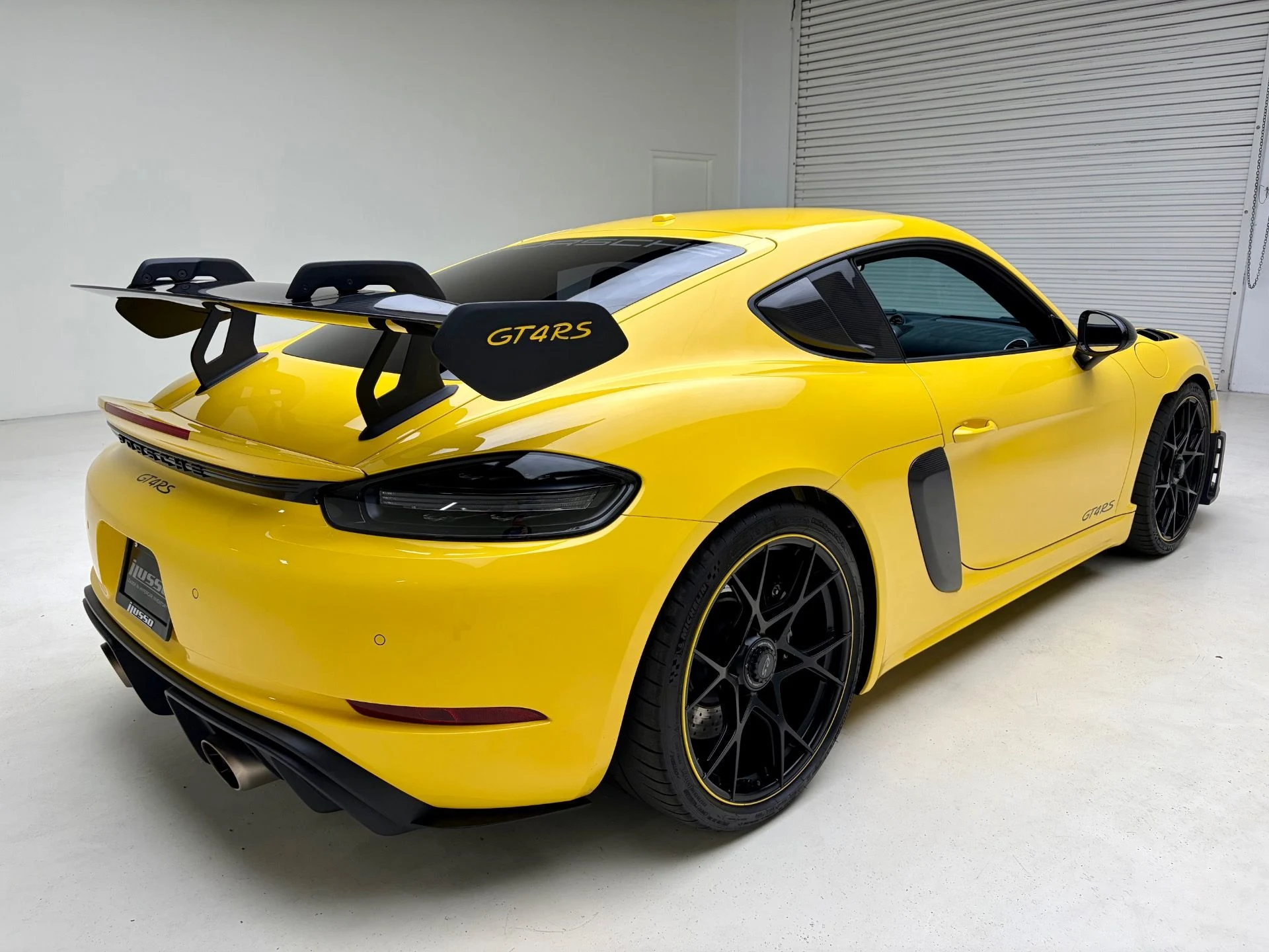 mph008_309945895_Used_2023_Porsche_718_Cayman_GT_4_RS_1777938798_29a2c5d954