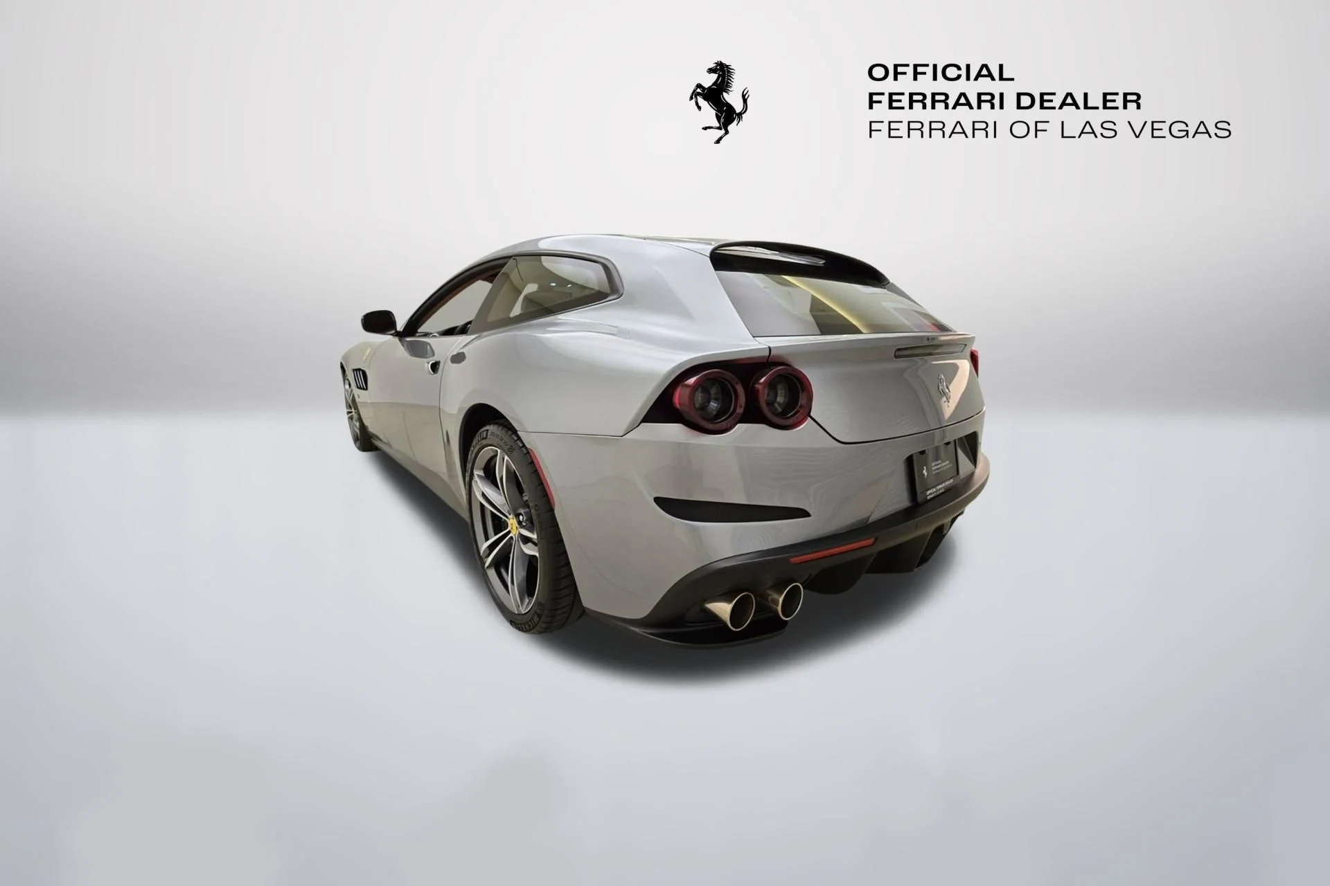 mph008_3140694850_Used_2017_Ferrari_GTC_4_Lusso_V12_1771611639_93b341ad95