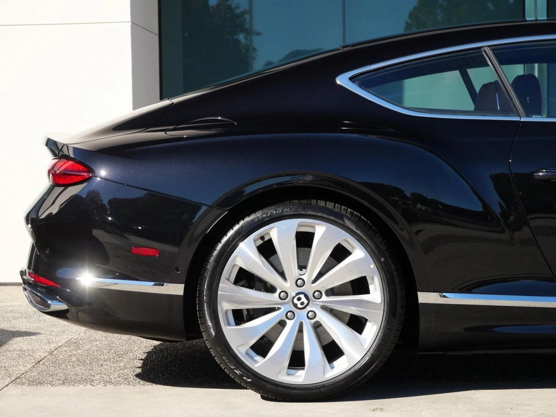 mph008_3152397963_a8b65219be1364d750e30a91902cc587x_68cc67b16a