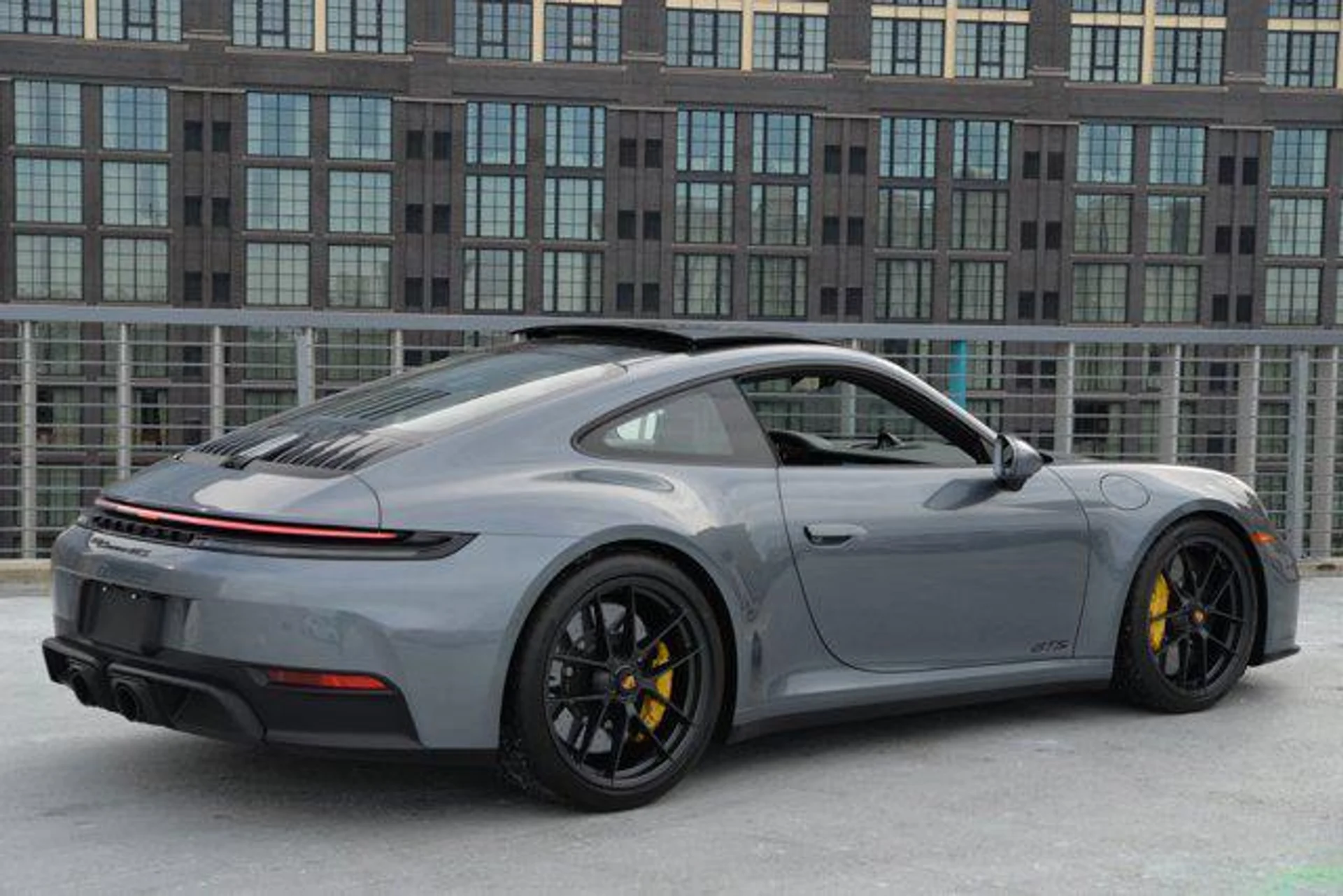 mph008_3162870906_7_Gz6xkj_UT_3_U_Jkfl_Ug_R3ul0_j_QUQ_5c12d07be2