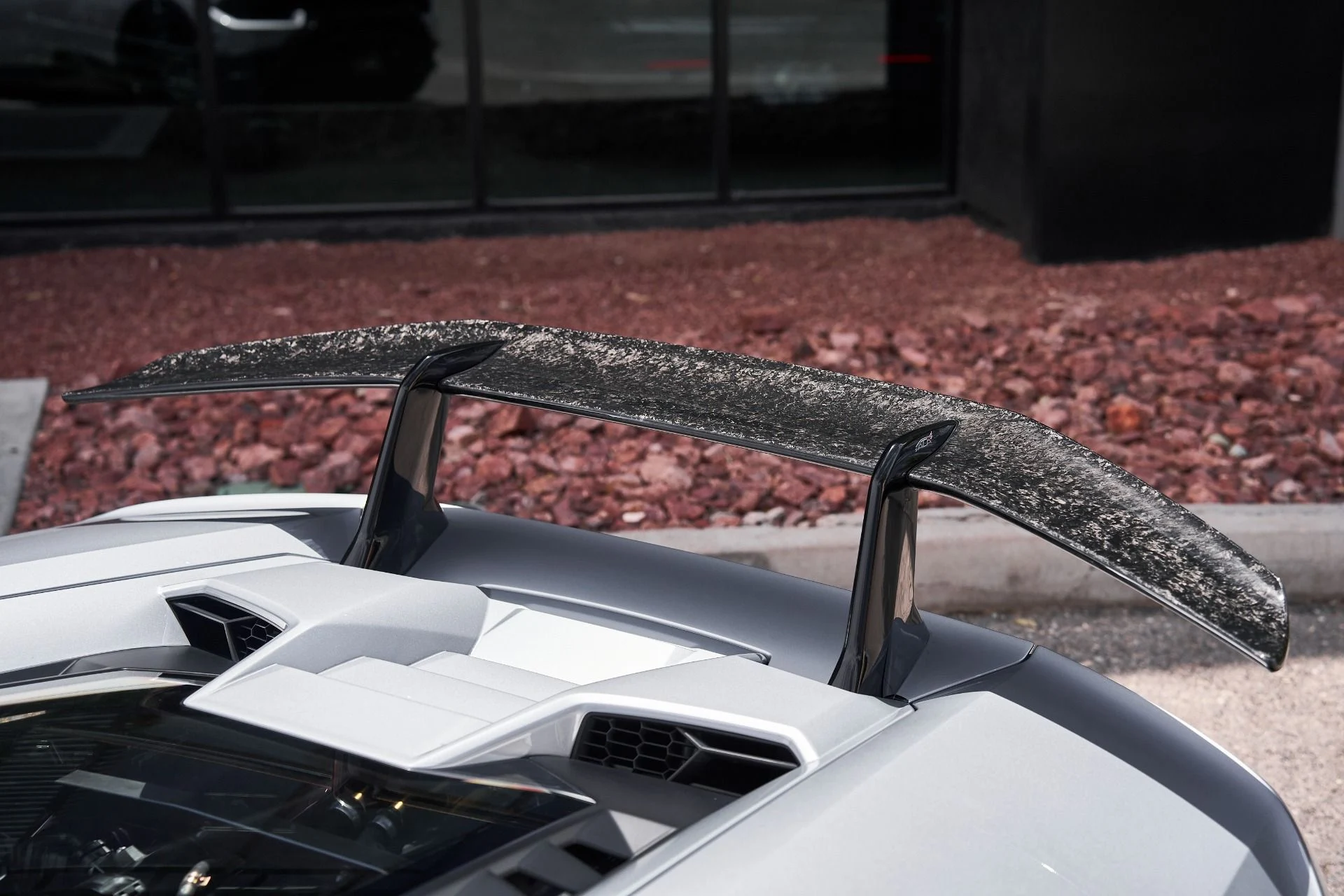 mph008_3171275966_Used_2018_Lamborghini_Huracan_Performante_1761069248_66054ac541