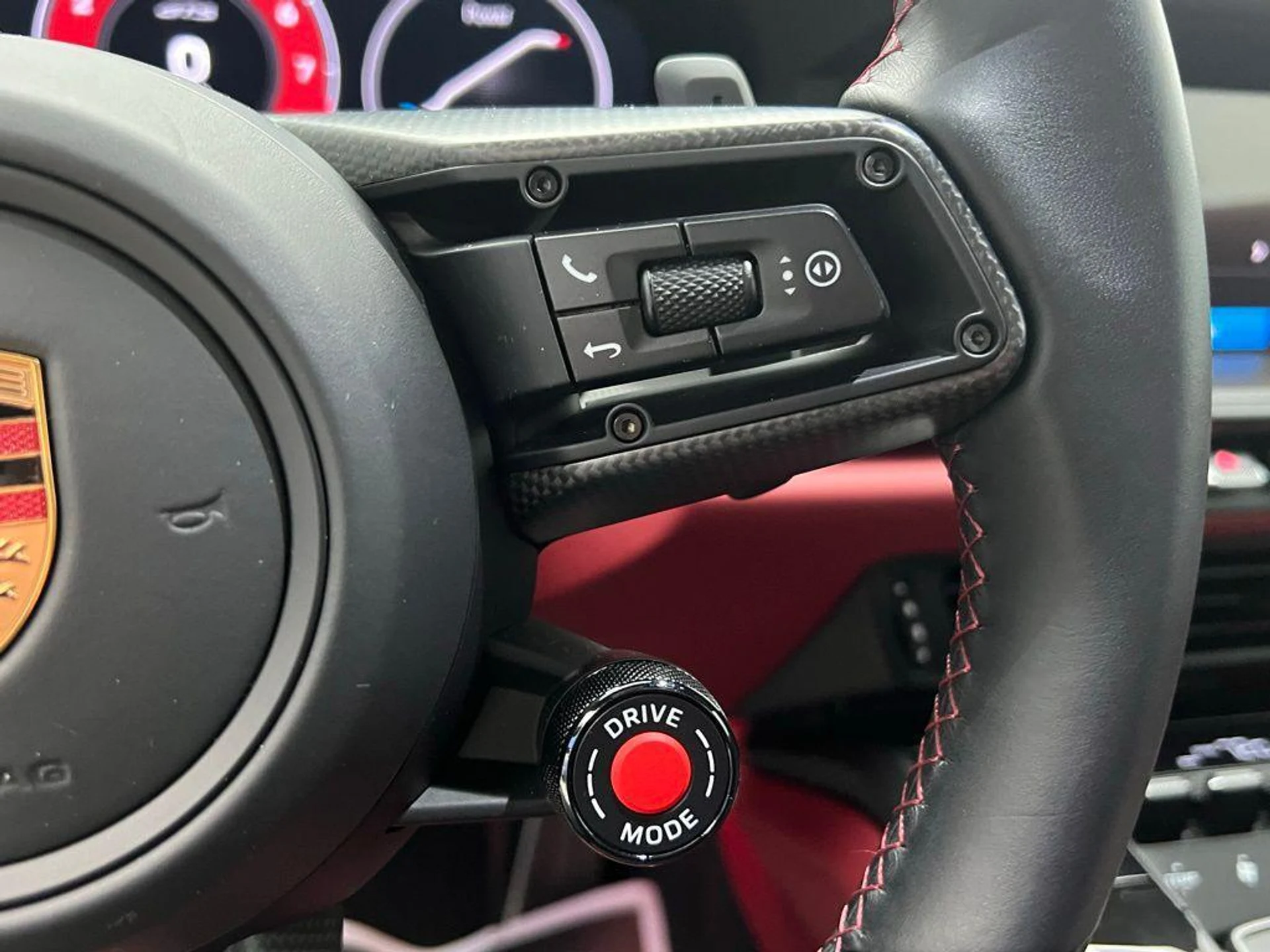 mph008_317449039_t_uo_Ski_Cph_o_Mp_F_Ng_Ed_F3oepi_U_891d4909f8