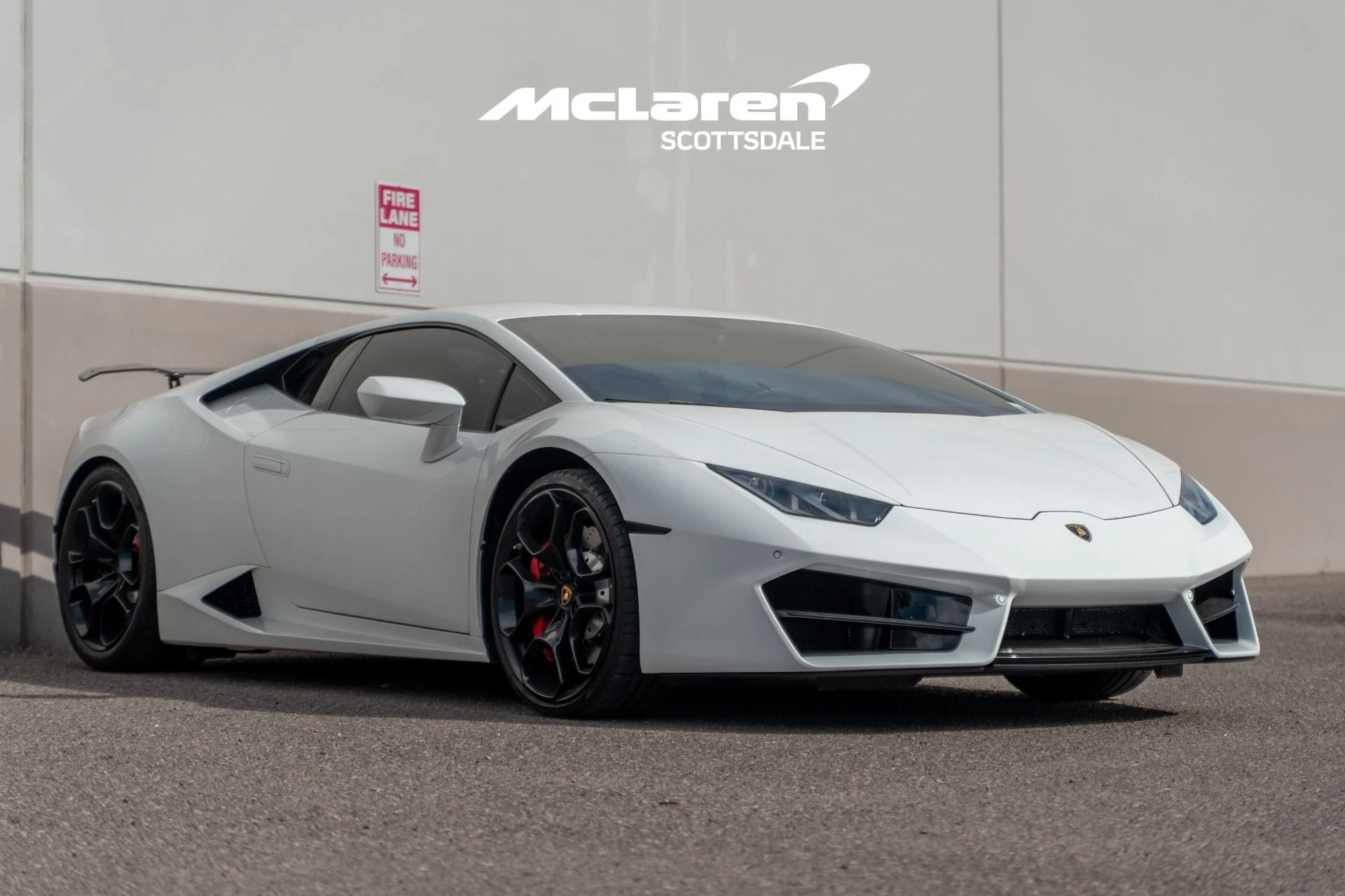 mph008_317998721_Used_2018_LAMBORGHINI_HURACAN_LP_580_2_1764564005_f45f2b9003