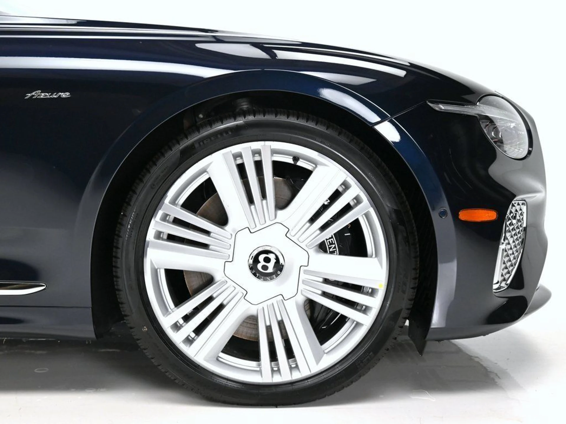 mph008_3181951160_14ec32035a43ac3652f32c99e5d11f1a_bd77899c84