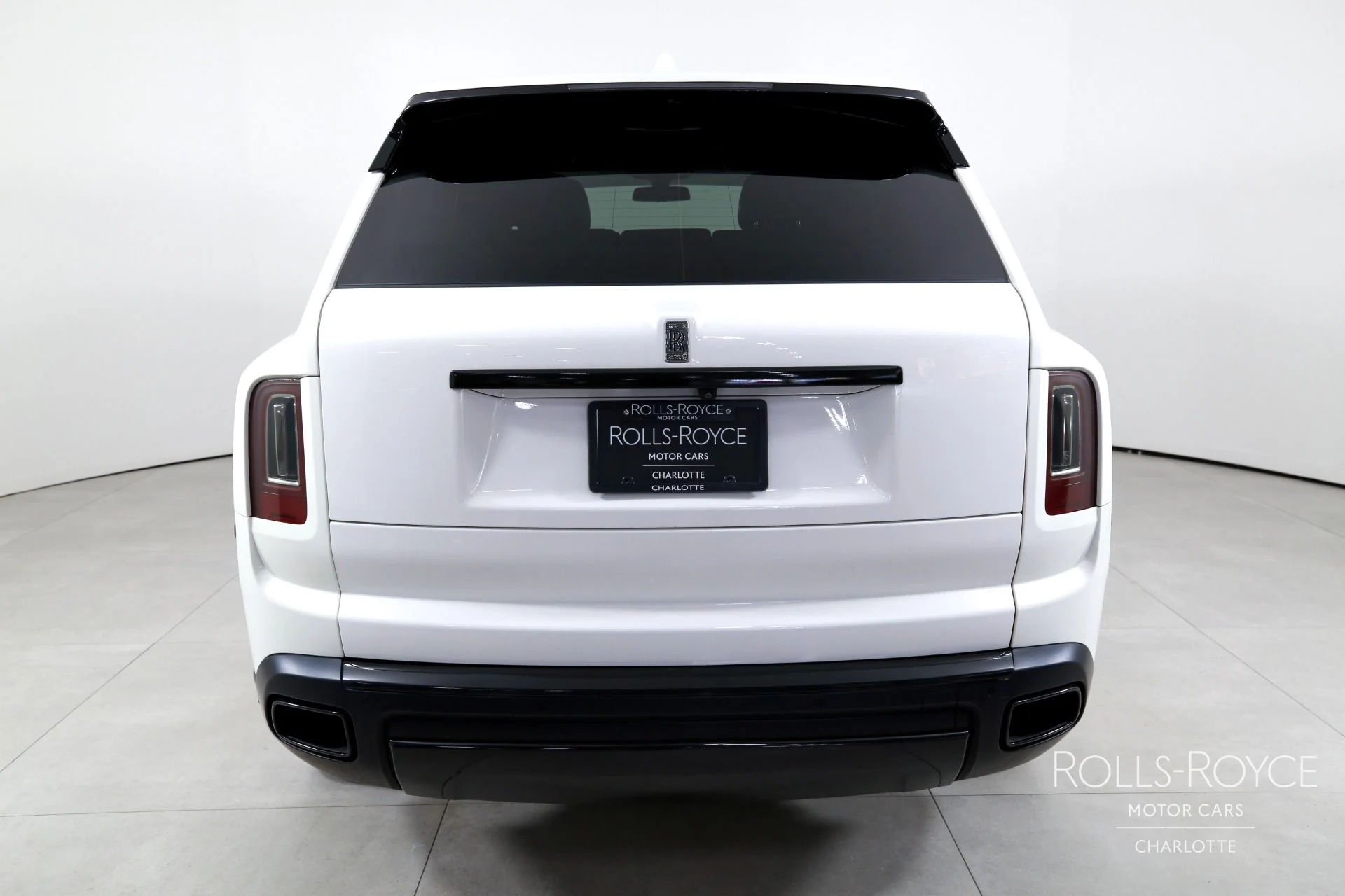 mph008_3182410039_Used_2019_Rolls_Royce_Cullinan_1771361502_cb02940ecc