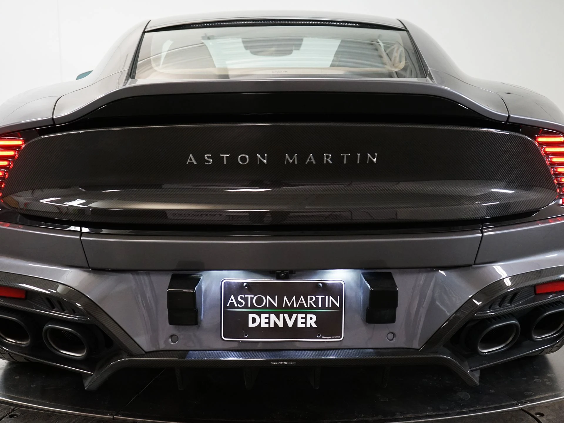 mph008_3185822019_e628a65cfb0df870f25ceda167d9fa8ex_d5cf442cc3