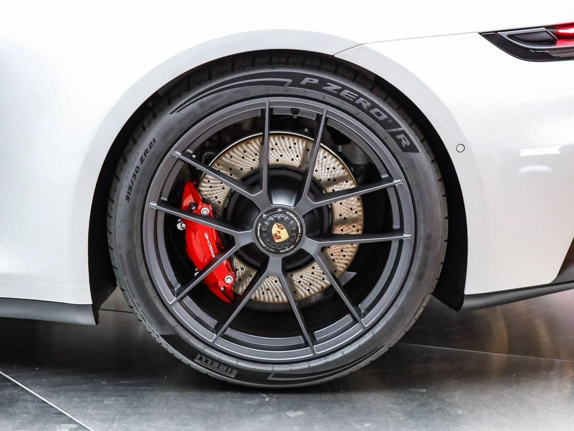 mph008_3188592230_3dfcb75a700aa27992ba1027cdad4656x_5b1fe061fe