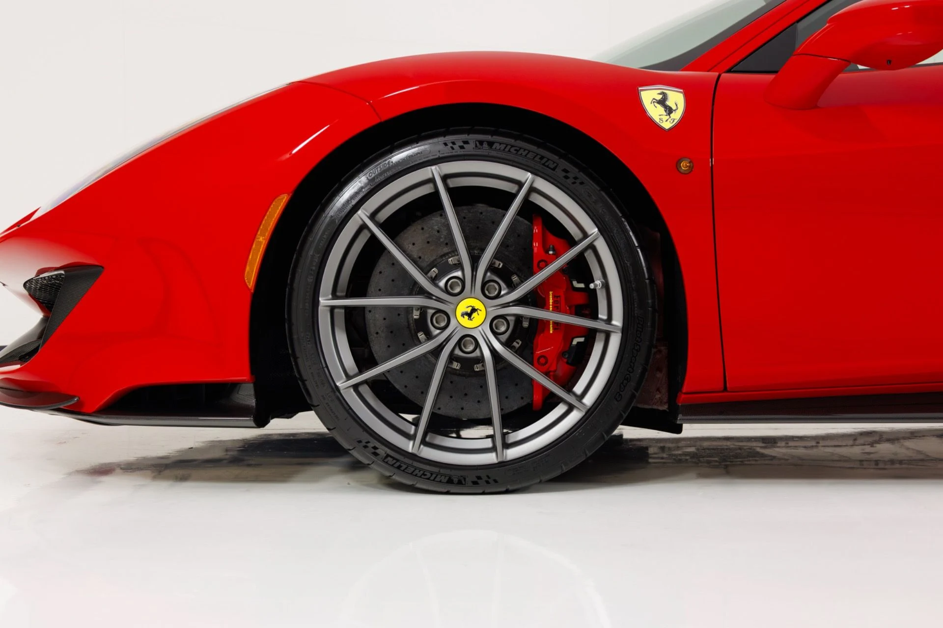 mph008_3189072941_Used_2020_Ferrari_488_Pista_1775510994_837ac4e47b