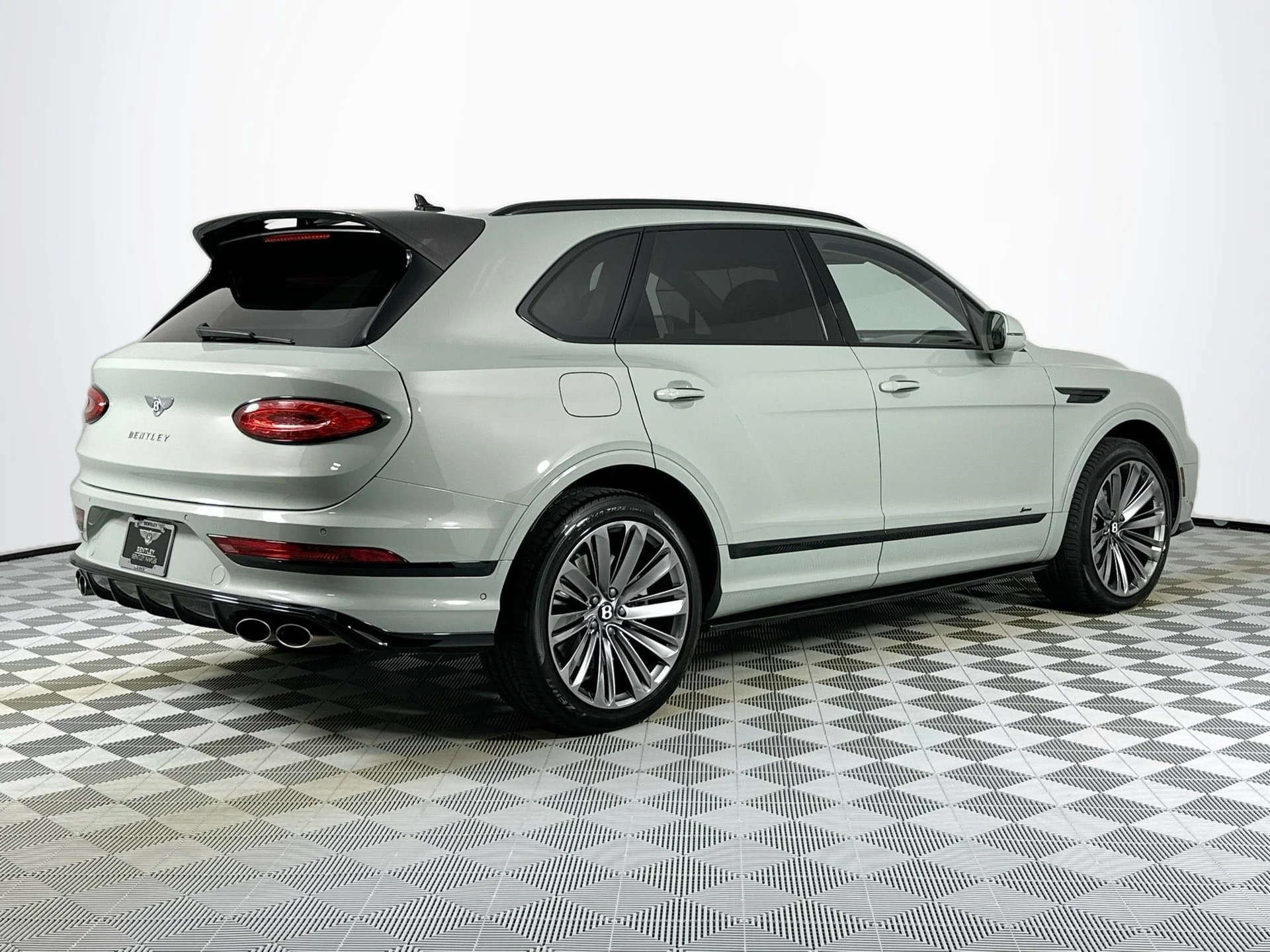 mph008_3192566403_9_9269b3af90