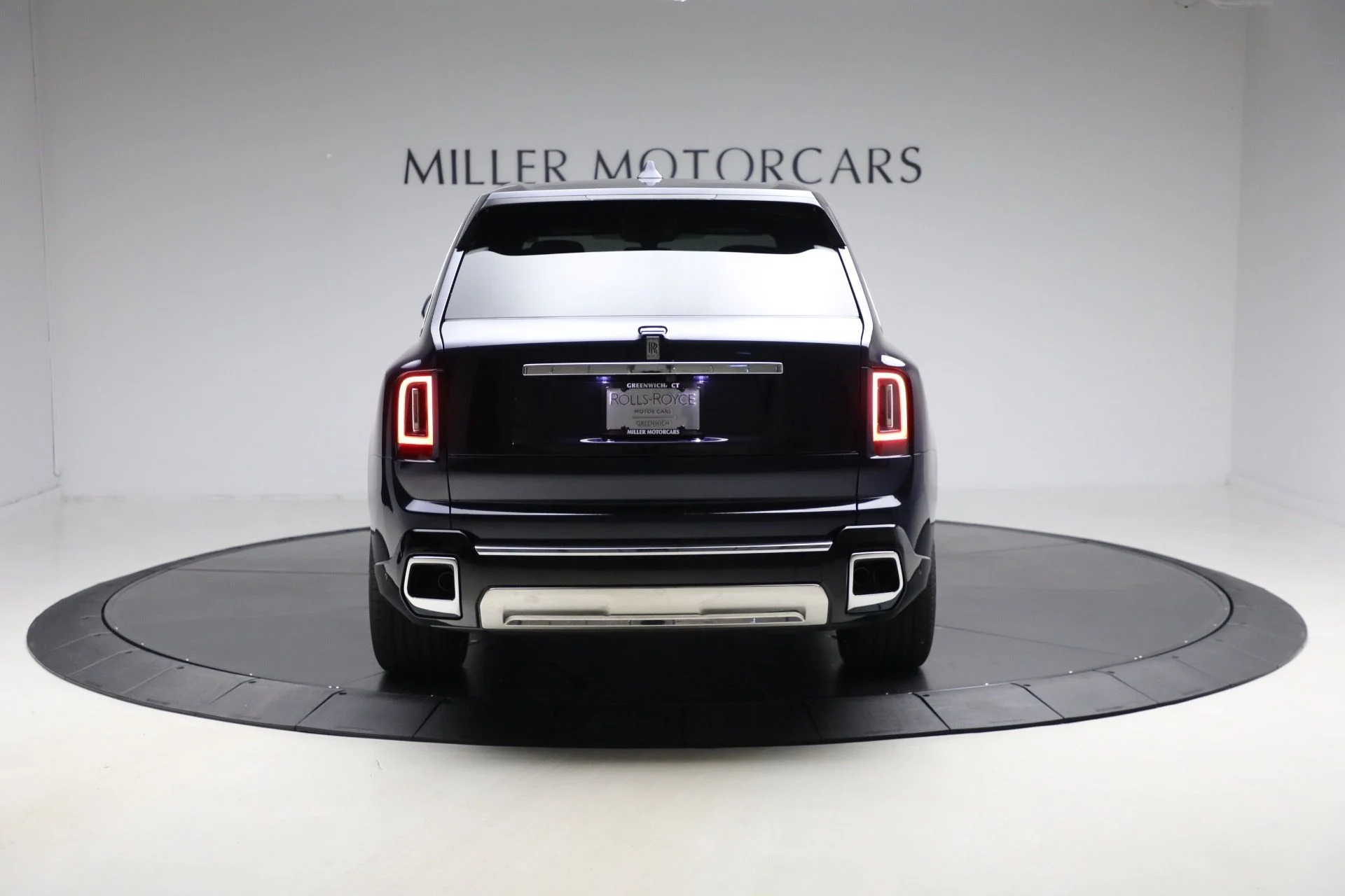 mph008_3196284917_New_2026_Rolls_Royce_Cullinan_4ebcfdc87f