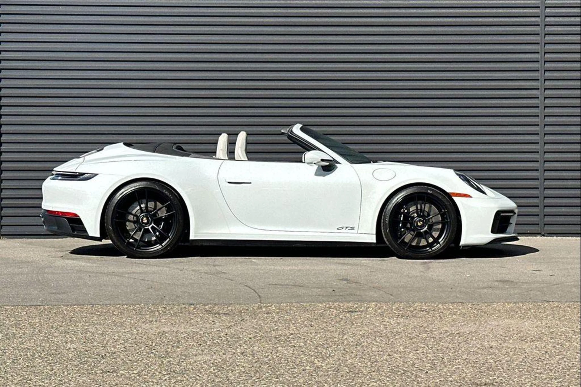 mph008_3206440792_jq_Chm_Iz9_P6u_OPT_Kzr2a0_V17x_IQI_e1e16f5628