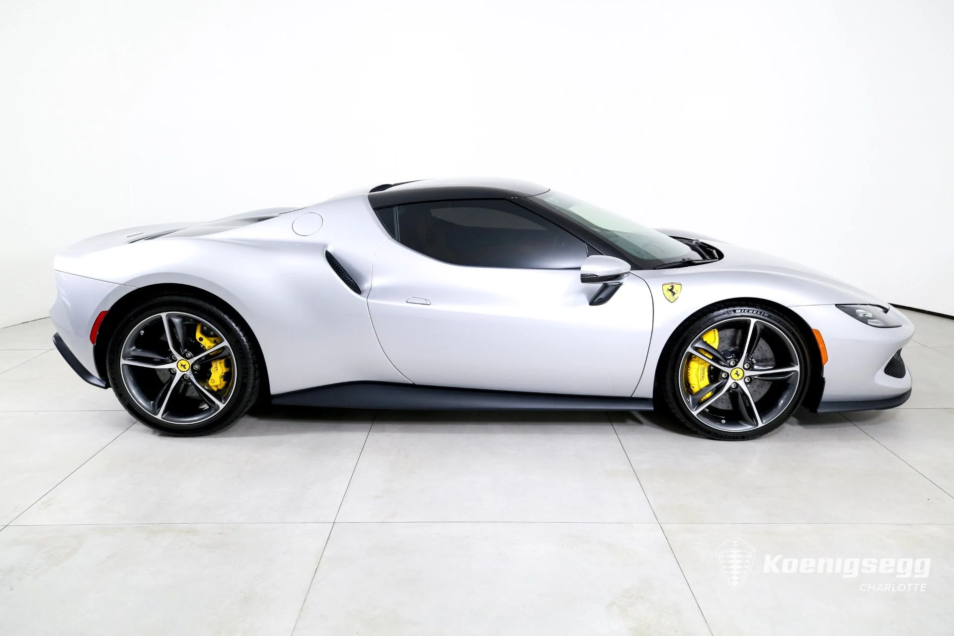 mph008_3210827753_Used_2023_Ferrari_296_GTB_1761085617_f9819b7f30