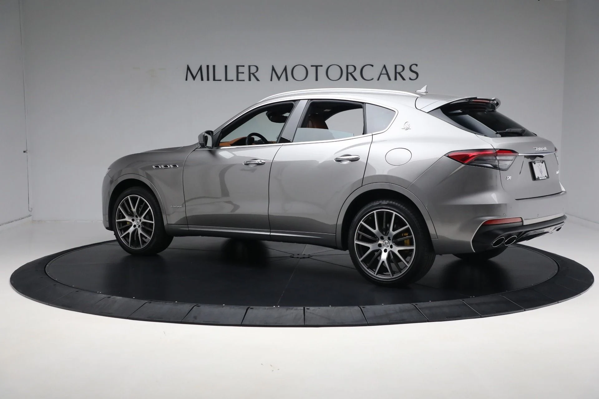 mph008_3212620582_Used_2021_Maserati_Levante_Q4_Gran_Sport_a786c408bd