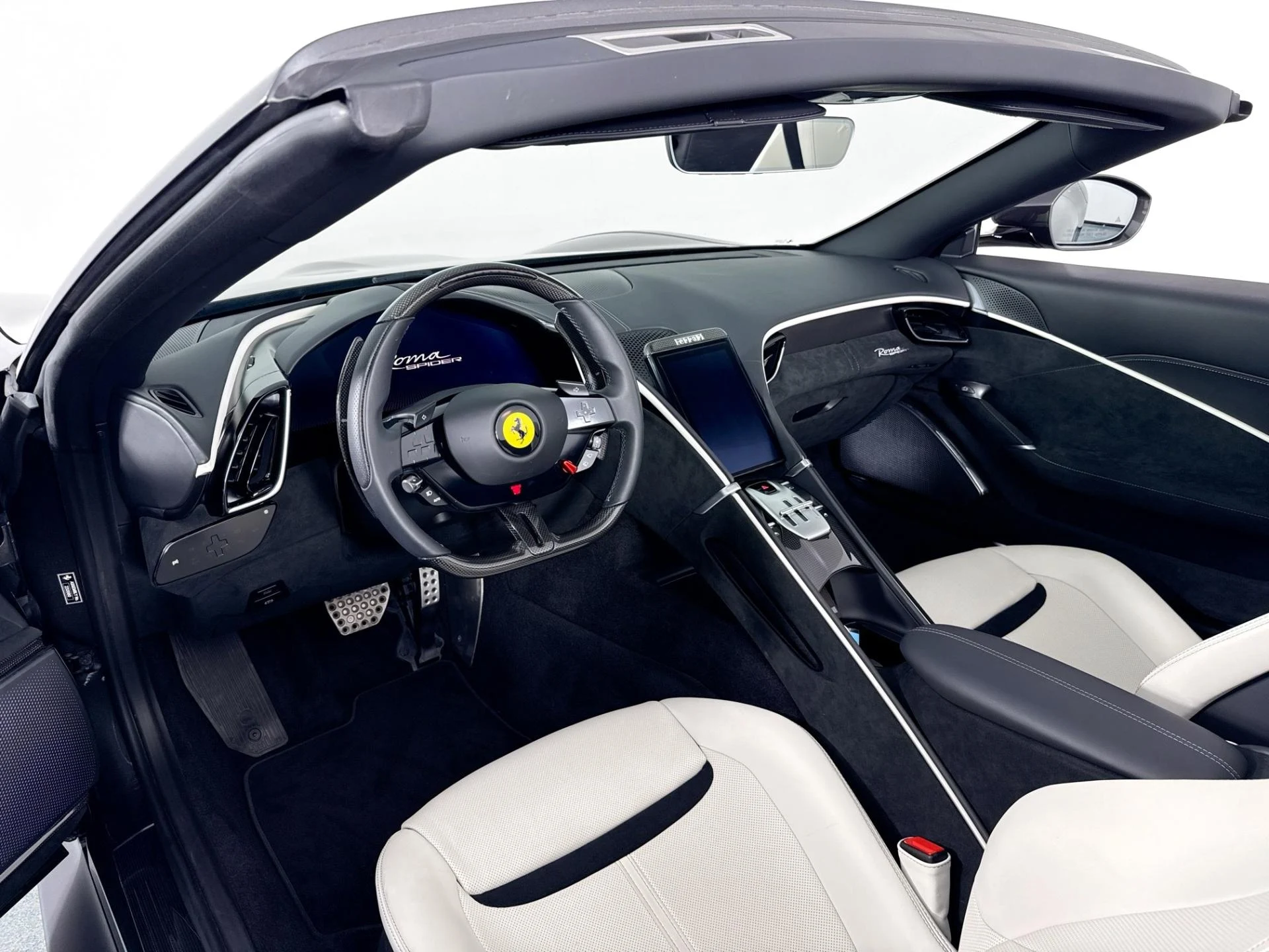 mph008_3214121404_Used_2025_Ferrari_Roma_Spider_1783621643_f9aa0a4bc4