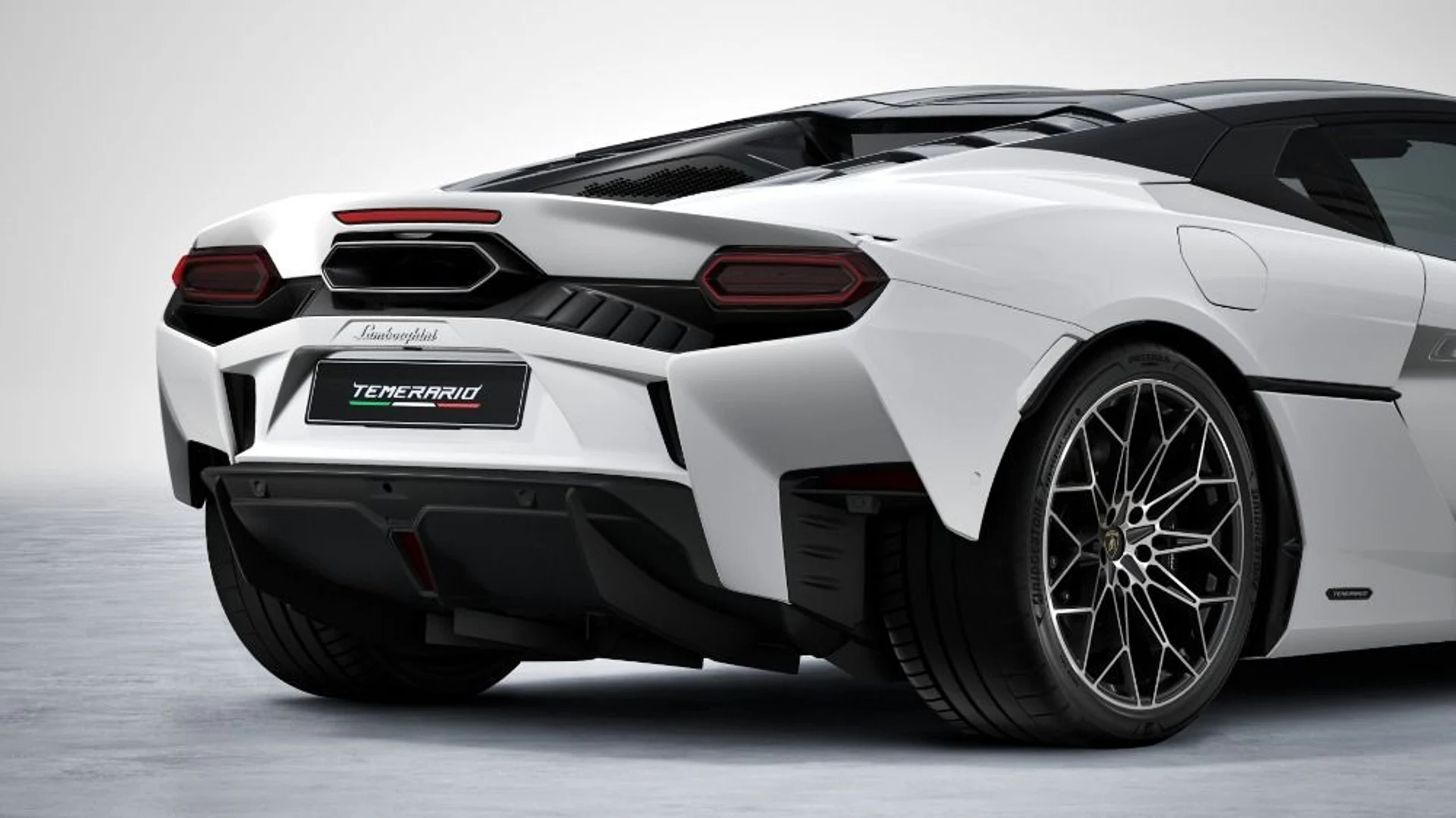 mph008_3215329474_New_2026_Lamborghini_Temerario_1764346425_e5e90b7125