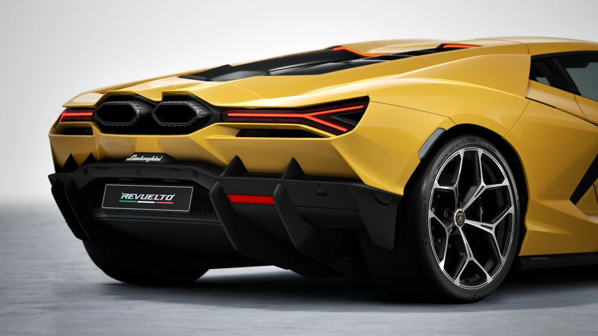 mph008_3219899991_New_2026_Lamborghini_Revuelto_1778852446_286769ebde