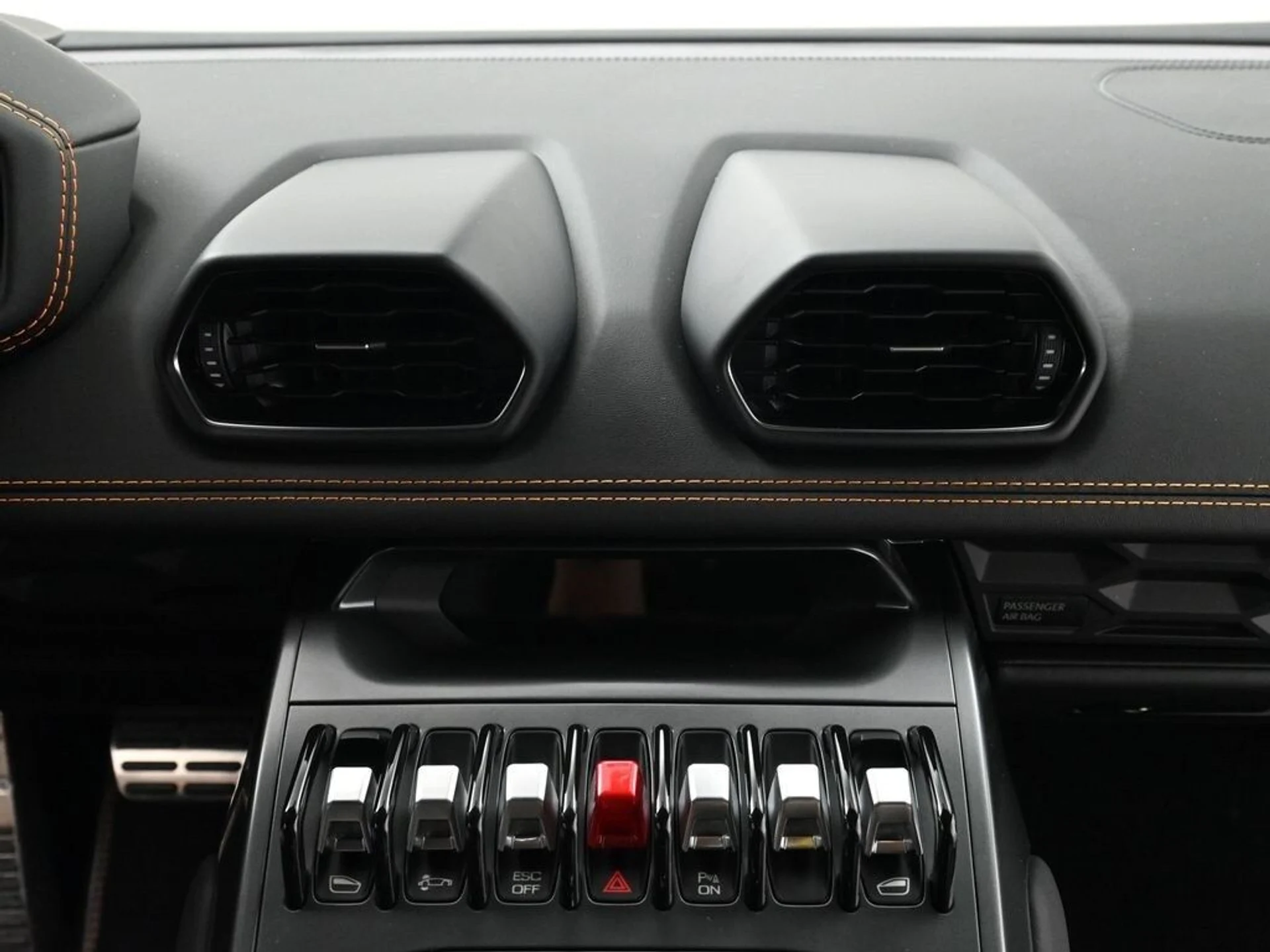 mph008_322949854_d66381f1df2a1d641cf910e61bf997bfx_83a54806f4