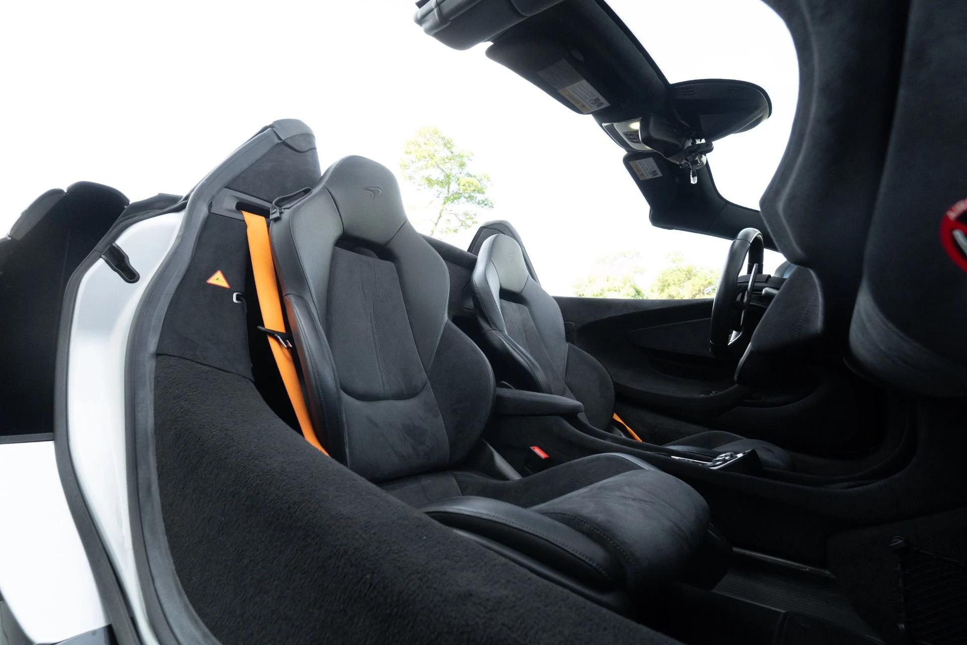 mph008_3234217005_Used_2020_Mc_Laren_600_LT_Spider_1759250261_60d385995f