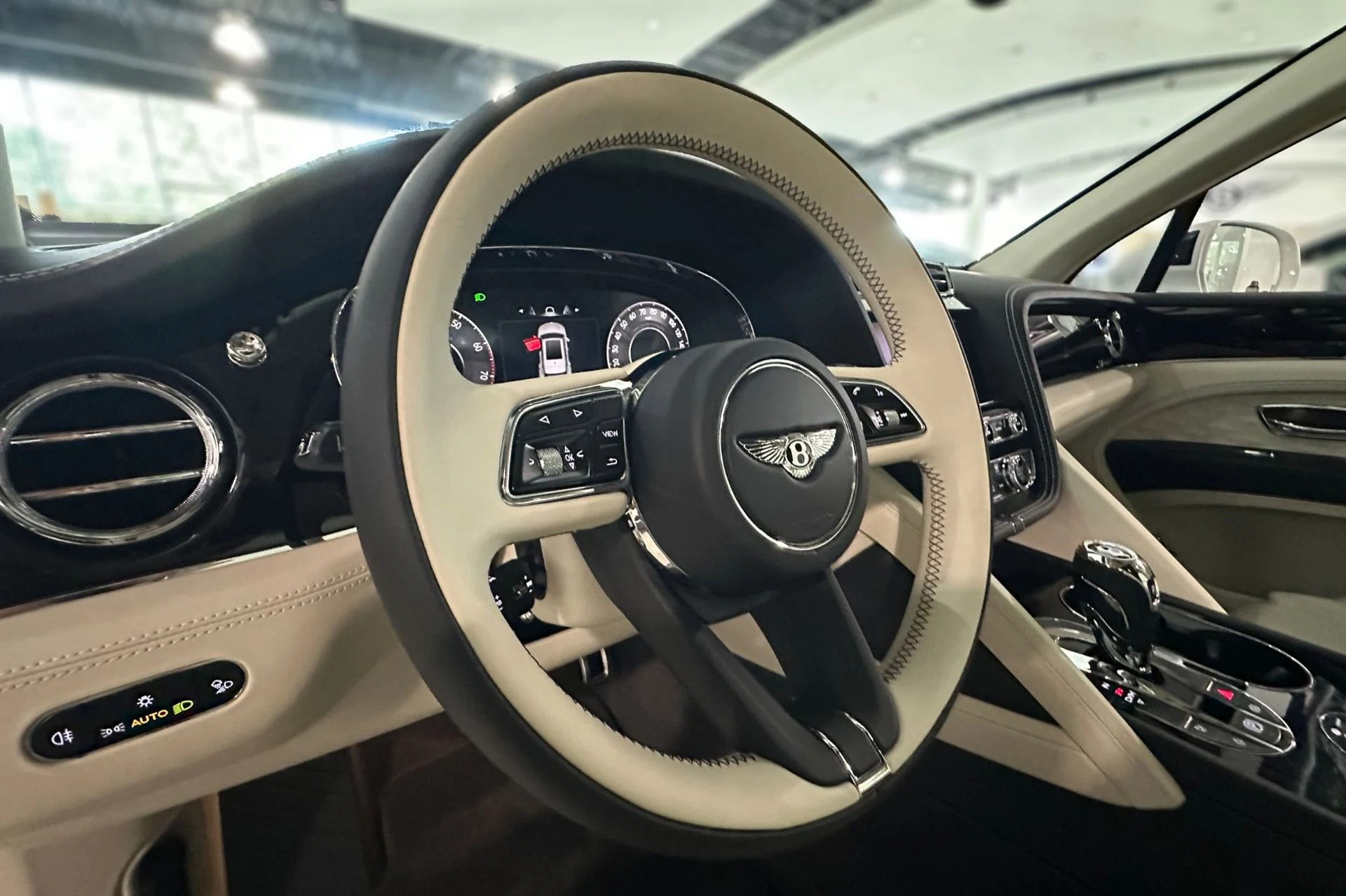 mph008_3243499144_New_2027_Bentley_Bentayga_Speed_1790242950_14345a3eac
