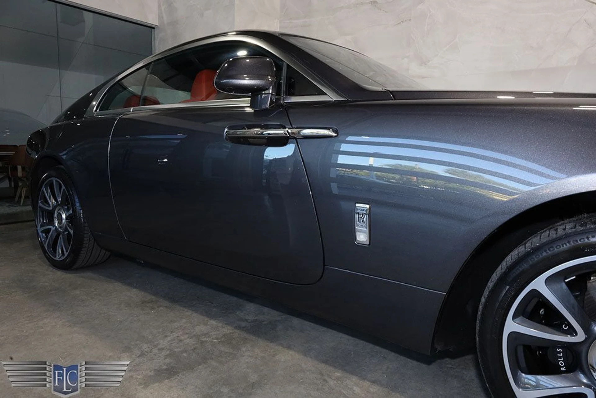 mph008_325913933_used_2019_rolls_royce_wraith_coupe_9689_22263215_9_1024_ba2093e9ee