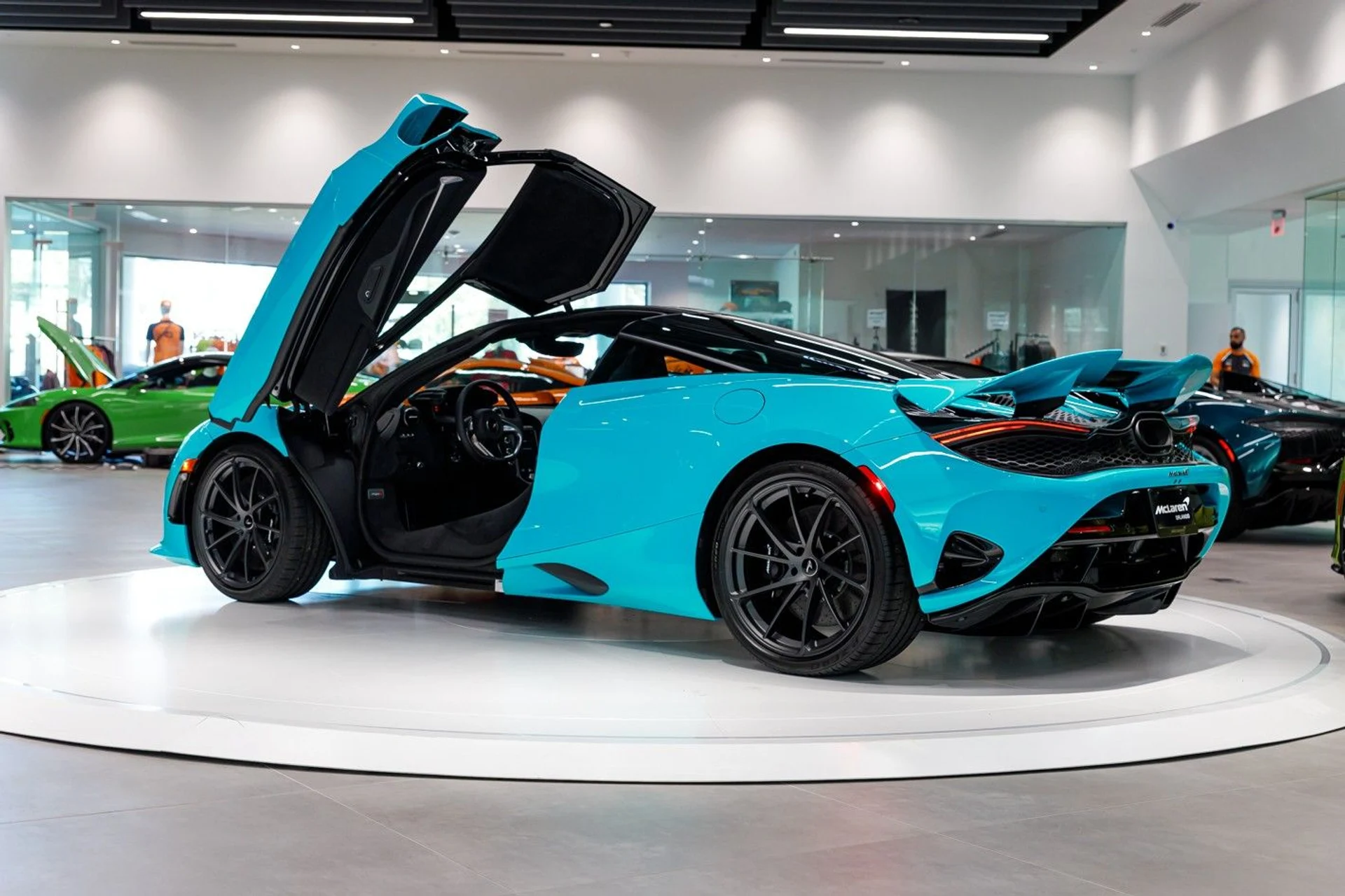 mph008_3260647756_605_p9_l_cceafc7680