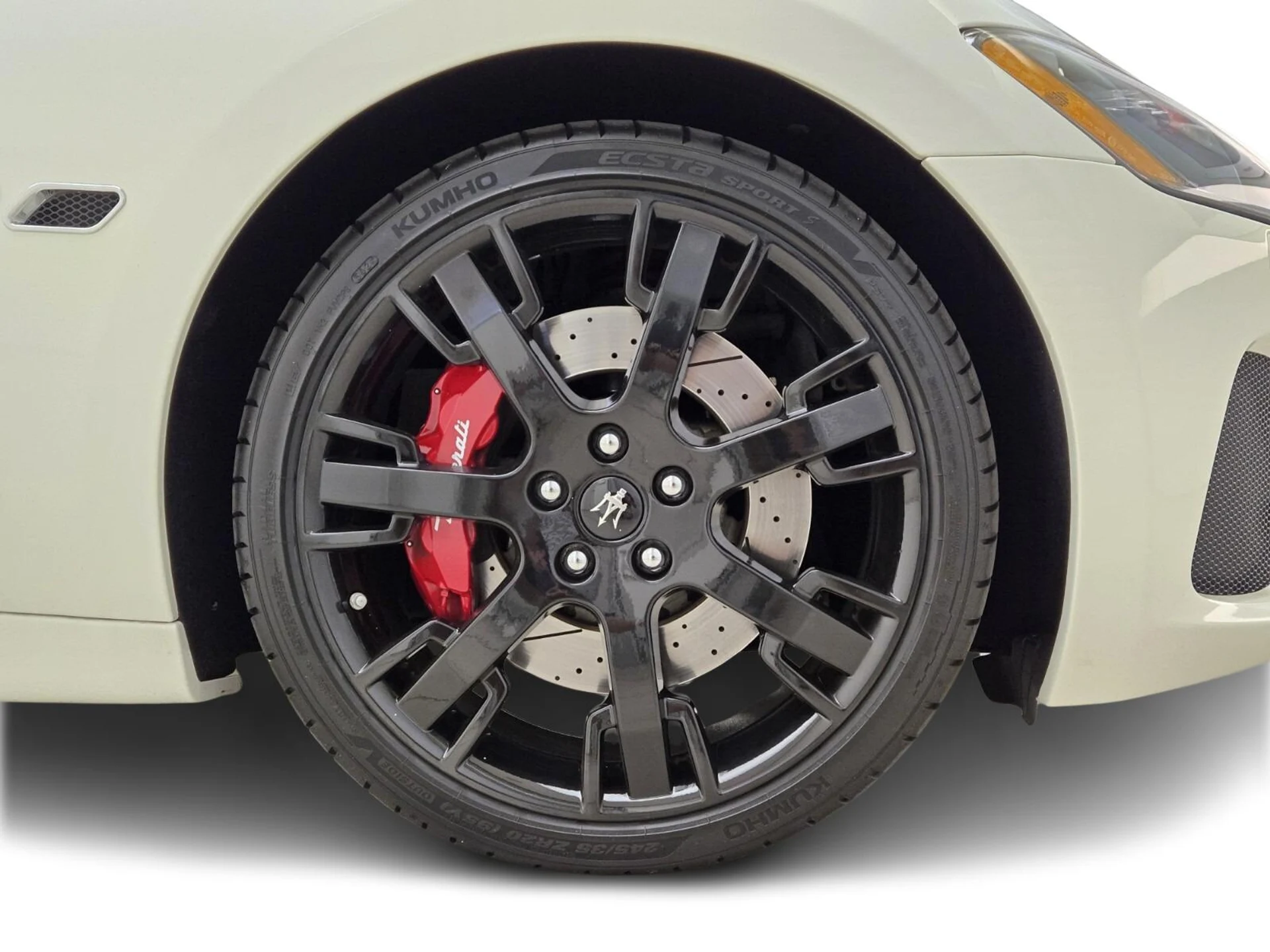 mph008_327256338_Used_2018_Maserati_Gran_Turismo_Sport_1753858093_e6d636b00c