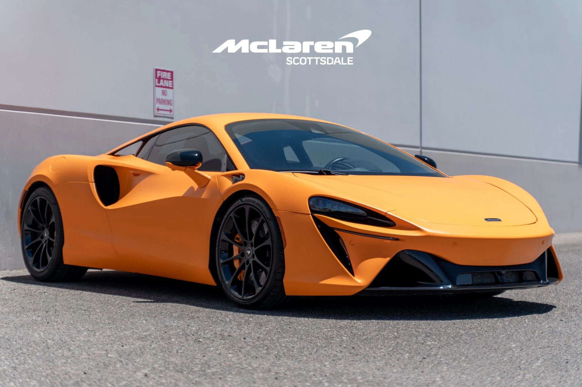 mph008_3280638359_Used_2023_MCLAREN_ARTURA_1780685437_1df744a549