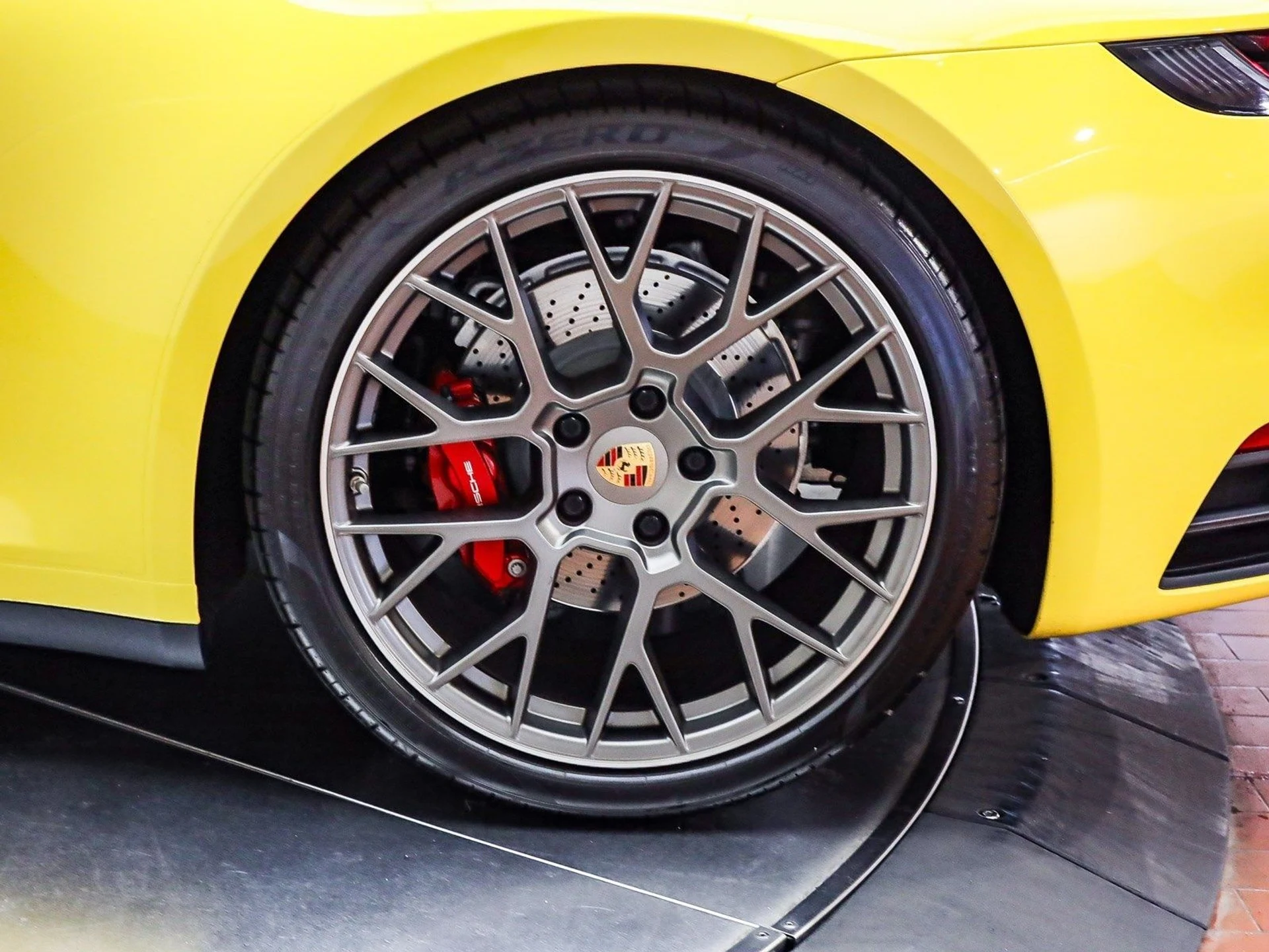 mph008_3307213329_f6815aefee825dab9ab6d2705fcc4cc2x_0538f0d5a8