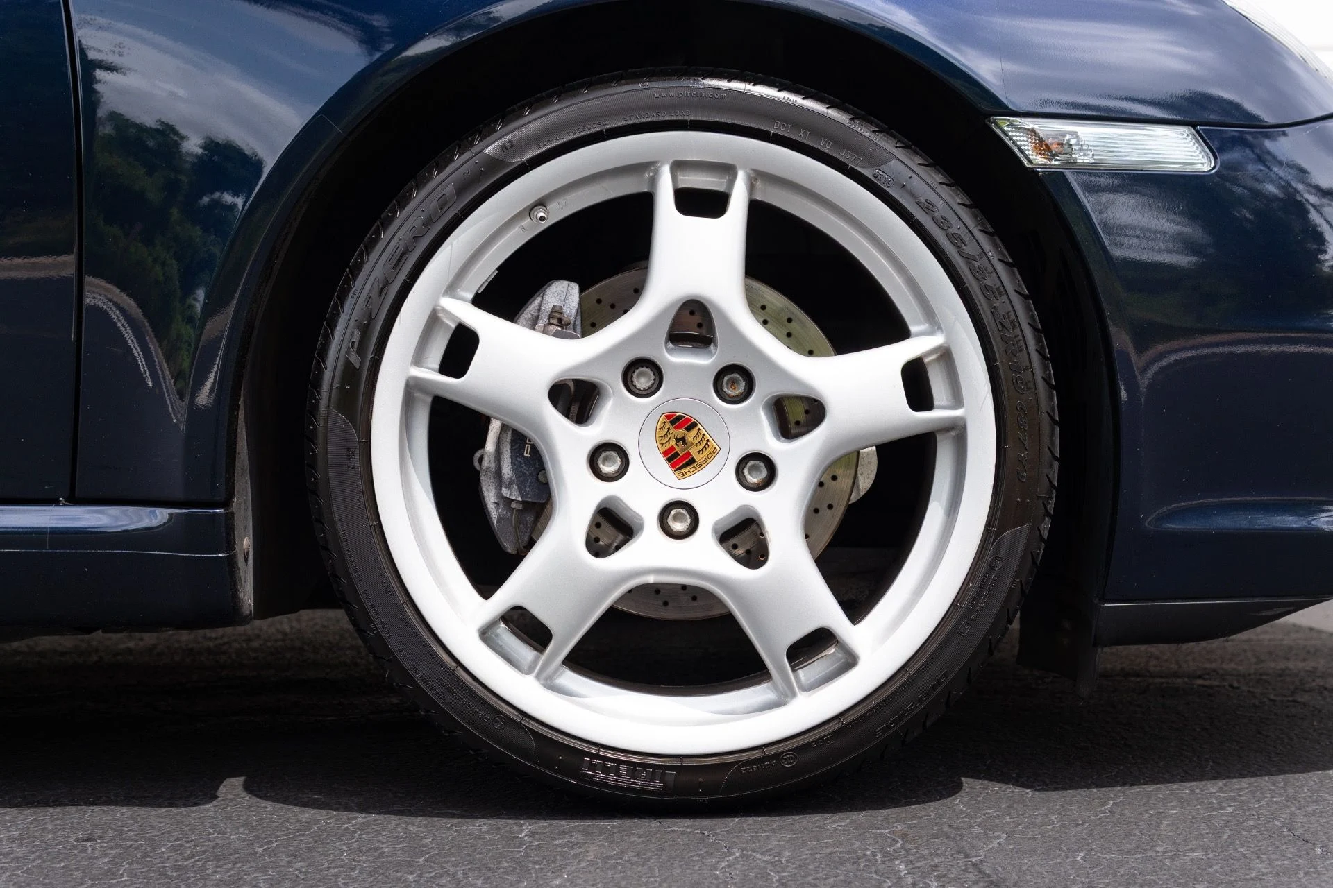 mph008_3307711899_Used_2008_Porsche_911_Carrera_1777990677_8cbe900041
