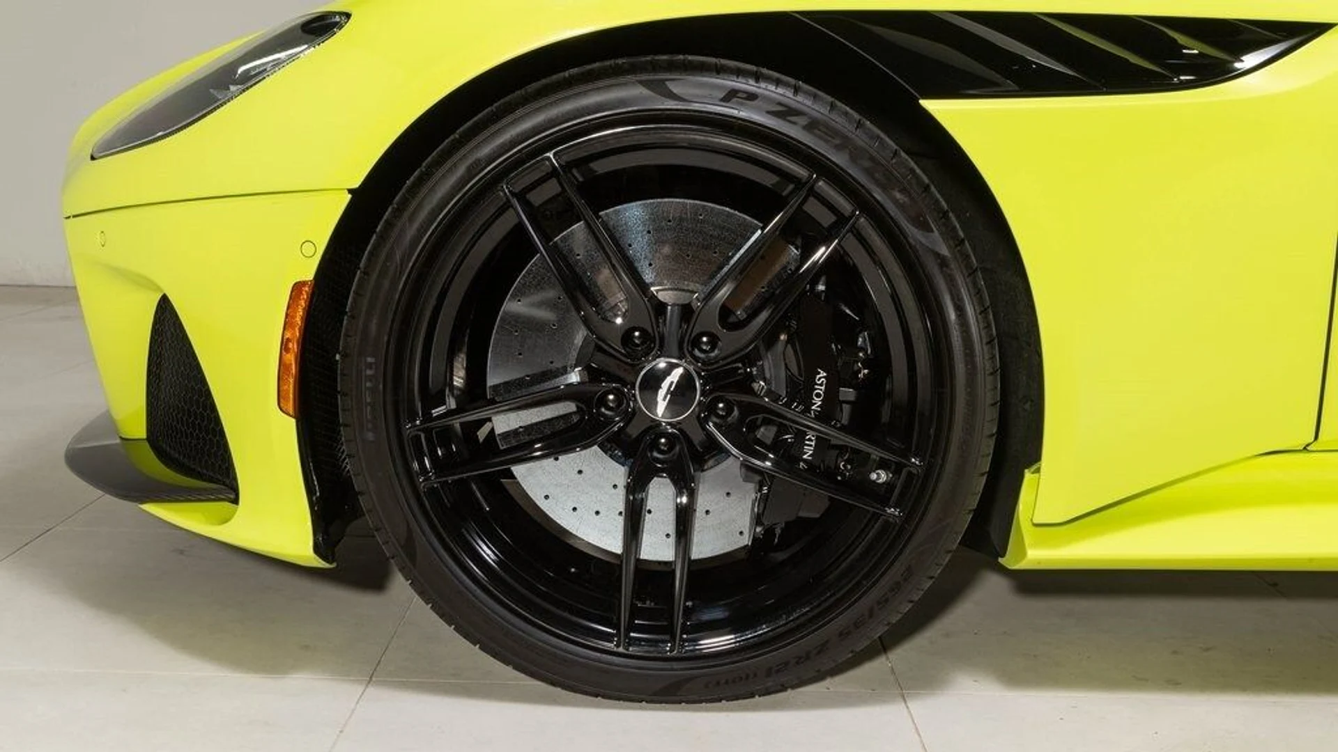 mph008_3309407182_e646fbdac7e1b367c52fcf702ac7cd19x_fcf72e9ce5