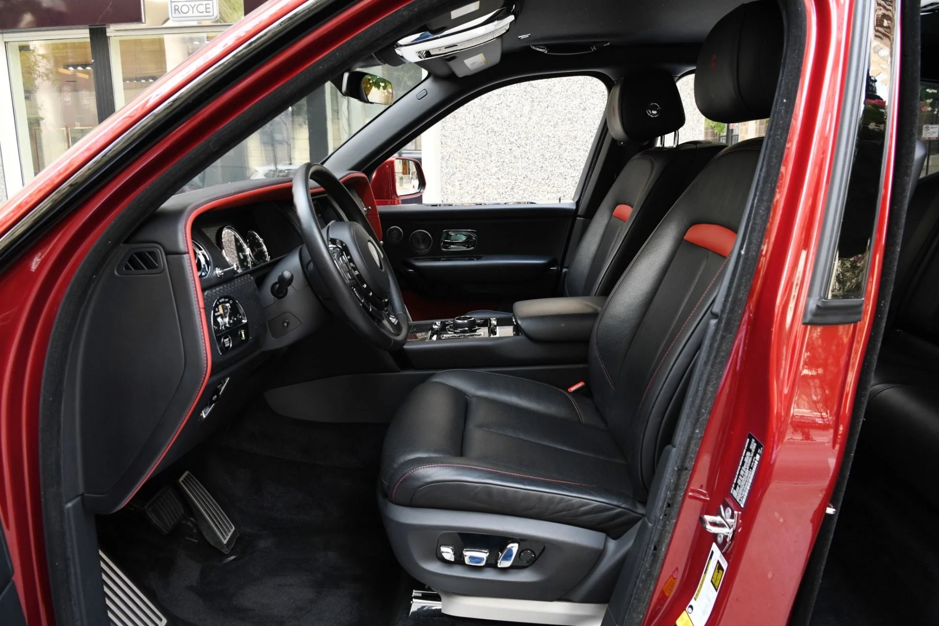 mph008_3313422970_11948_p10_l_f28d9994a5