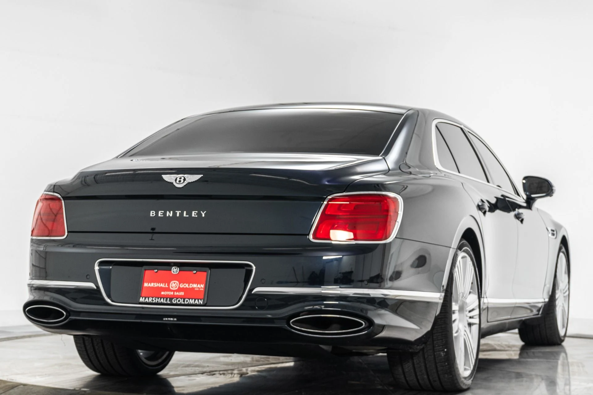 mph008_3314099644_Used_2026_Bentley_Flying_Spur_Azure_Bang_and_Olufsen_Audio_Mulliner_Driving_Specification_1778702252_7353813360