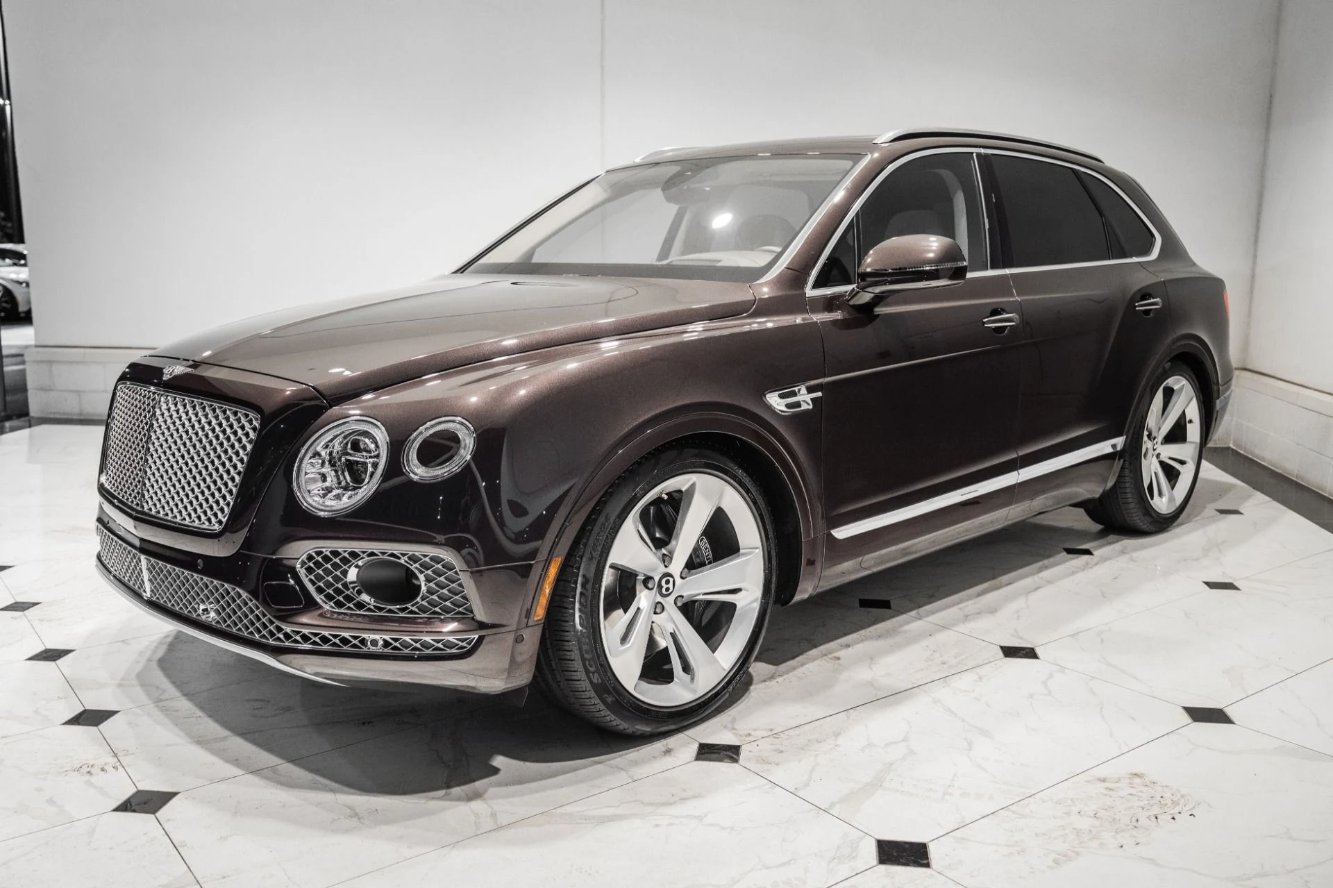 mph008_3318245909_Used_2017_Bentley_Bentayga_W12_1791218079_3a85e4bdf7