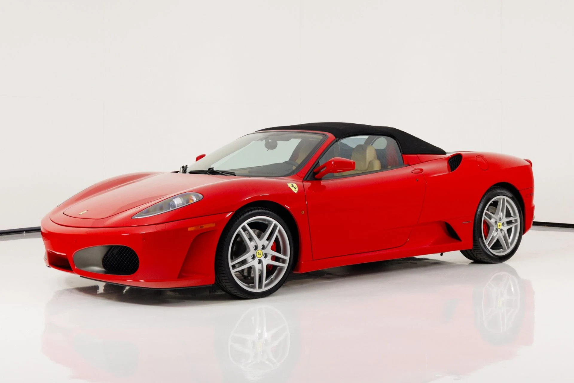 mph008_3326236015_Used_2007_Ferrari_F430_Spider_1775860921_fabb439f8e