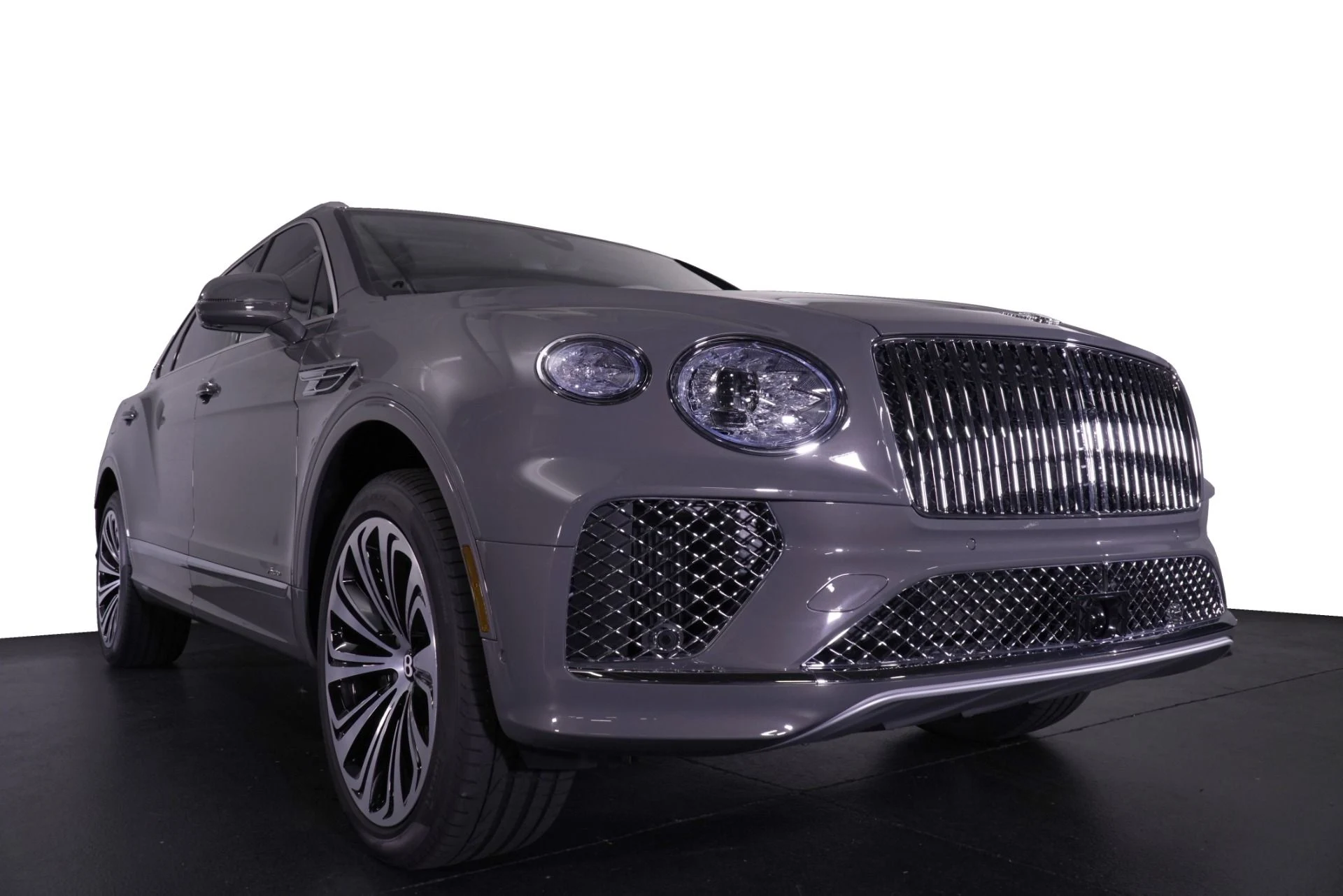mph008_3336465470_Used_2025_Bentley_Bentayga_EWB_Azure_1762288450_de6261236d
