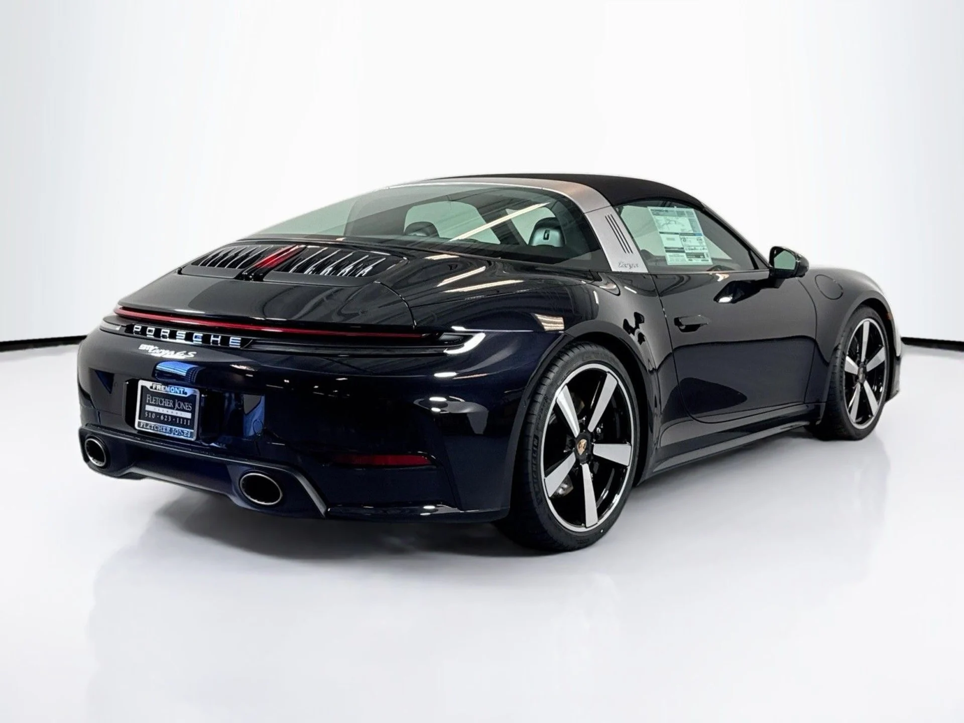 mph008_3339809033_b63b7c7e5ba906d2ccb9fd3ba7795ed8_40c0f5bfb2