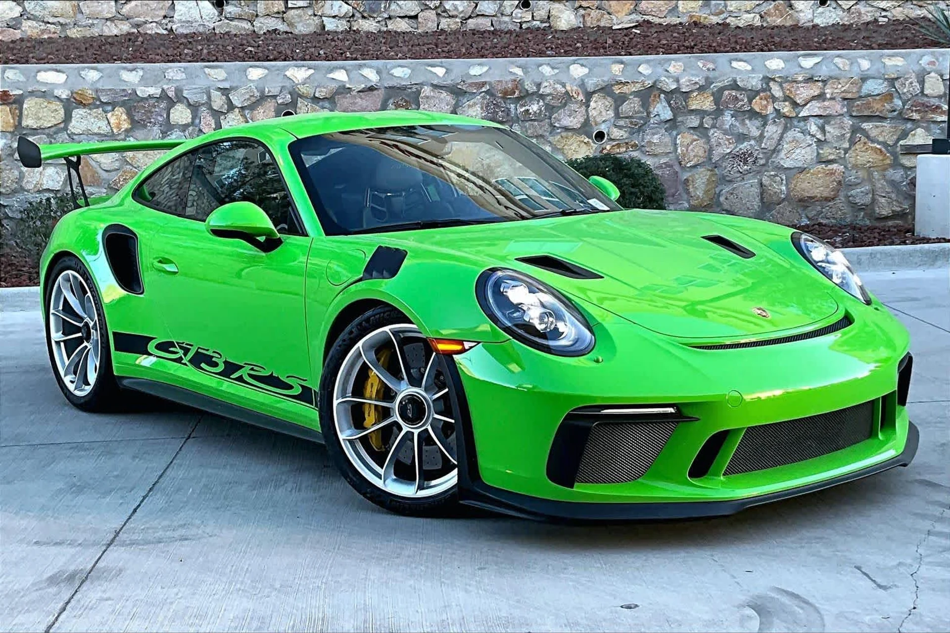 mph008_3362851769_037ba820bb4edb71e0548b66d294af24_22853628bd